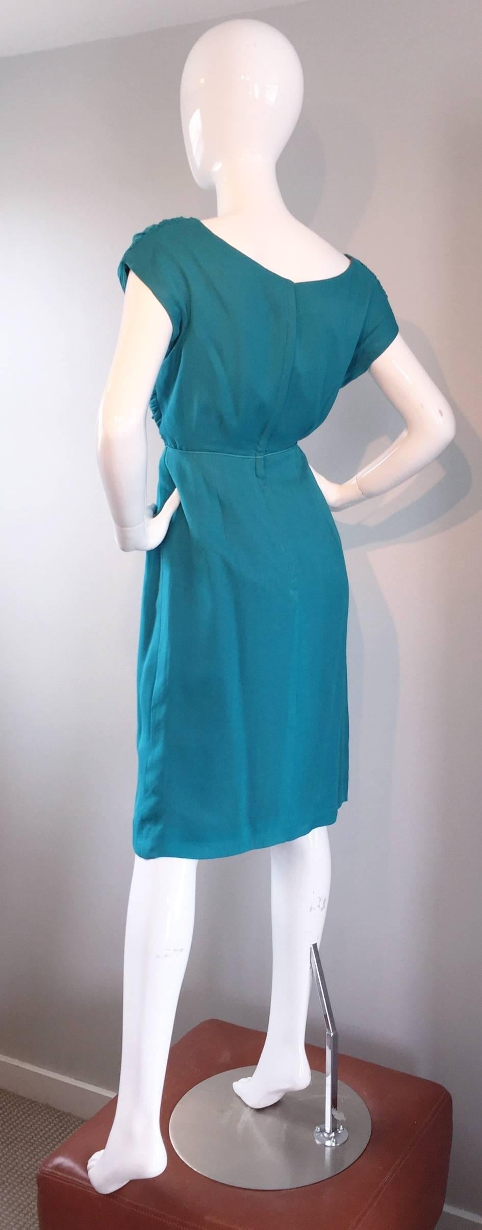 1950s Elliette Lewis Teal Blue Silk Chiffon 50s Vintage Dress w/ Pleated Bodice For Sale 2