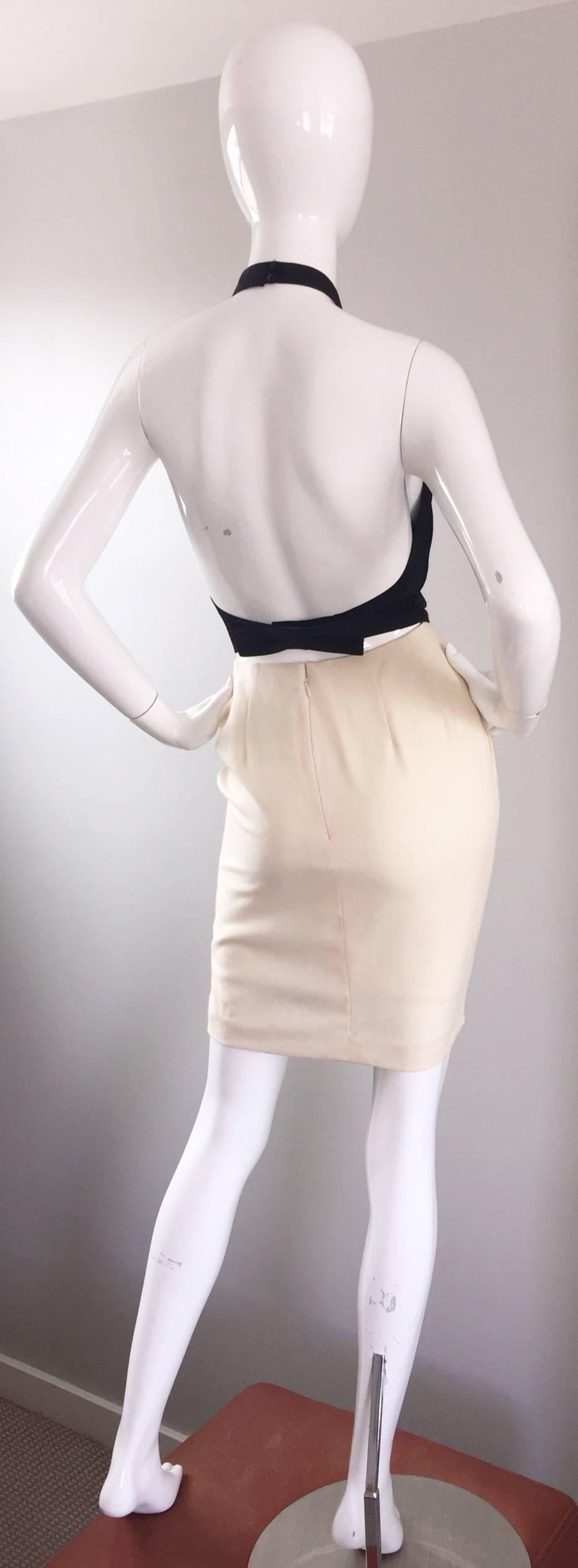 Vintage Bill Blass Black + Ivory Size 2 Sexy Open Back Halter Cocktail Dress In Excellent Condition In San Diego, CA