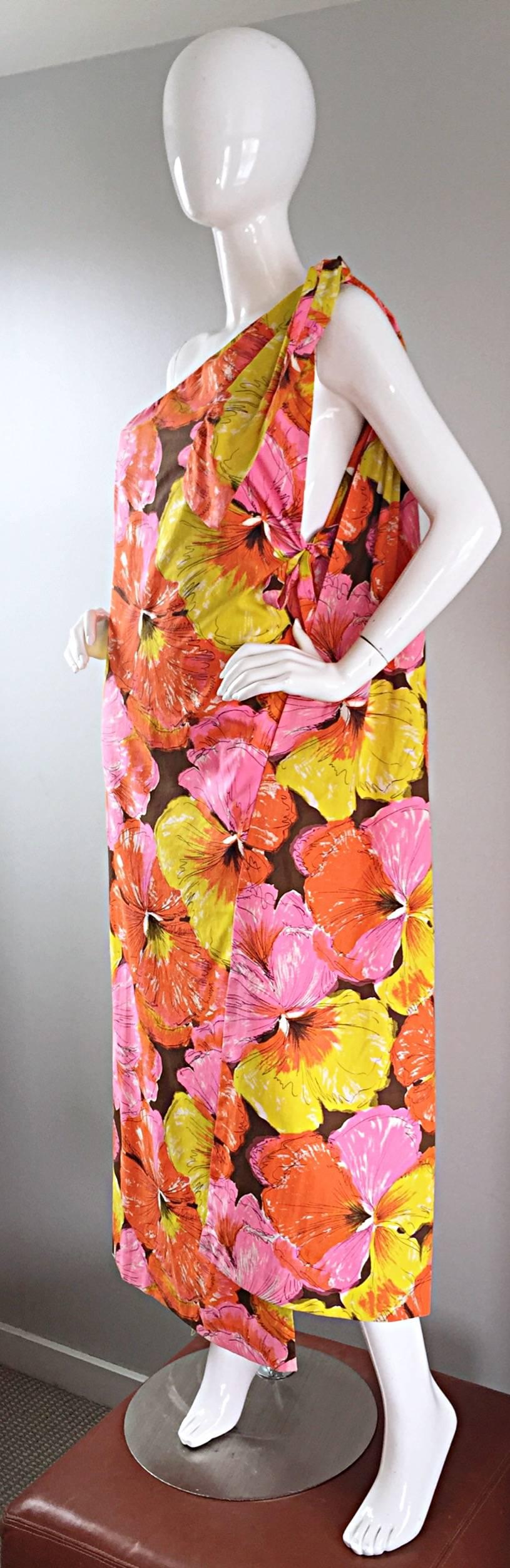Women's Incredible Vintage 1960s 60s One Shoulder Tropical Cotton Caftan Maxi Dress
