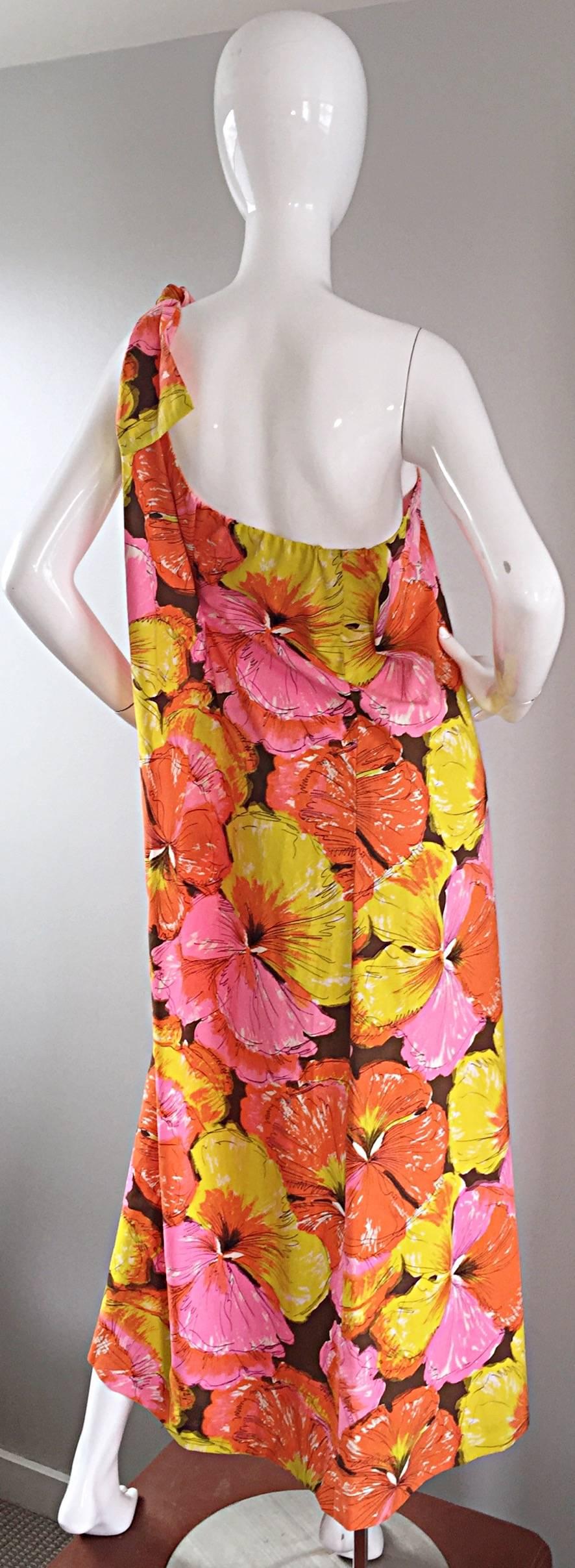 Incredible Vintage 1960s 60s One Shoulder Tropical Cotton Caftan Maxi Dress 2