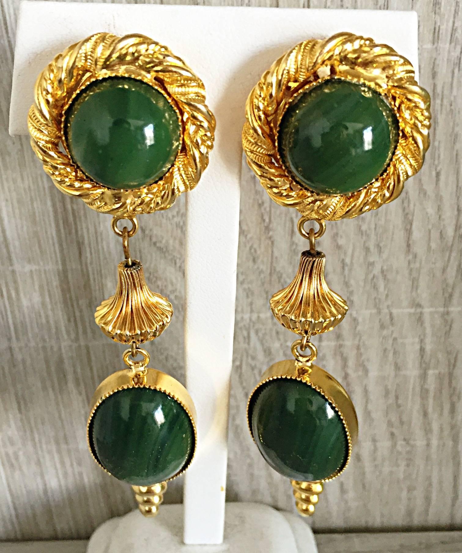 1970s William de Lillo Emerald Green + Gold Vintage Clip On Earrings Signed 4