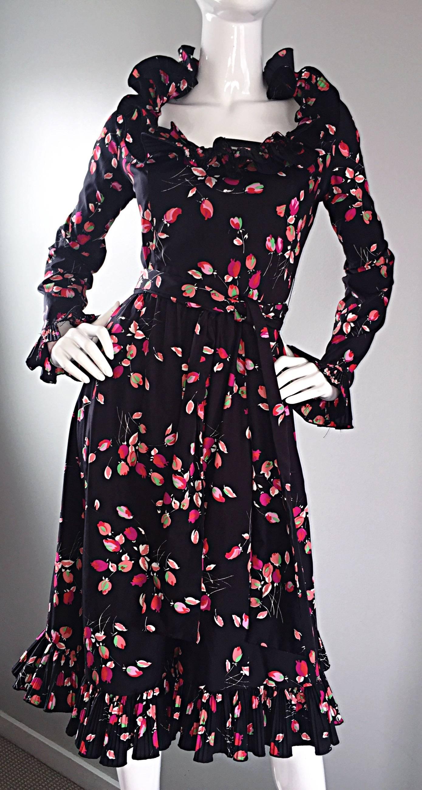 Vintage Victor Costa 1970s Black Tulip Print 70s Taffeta Belted Ruffle Dress 3