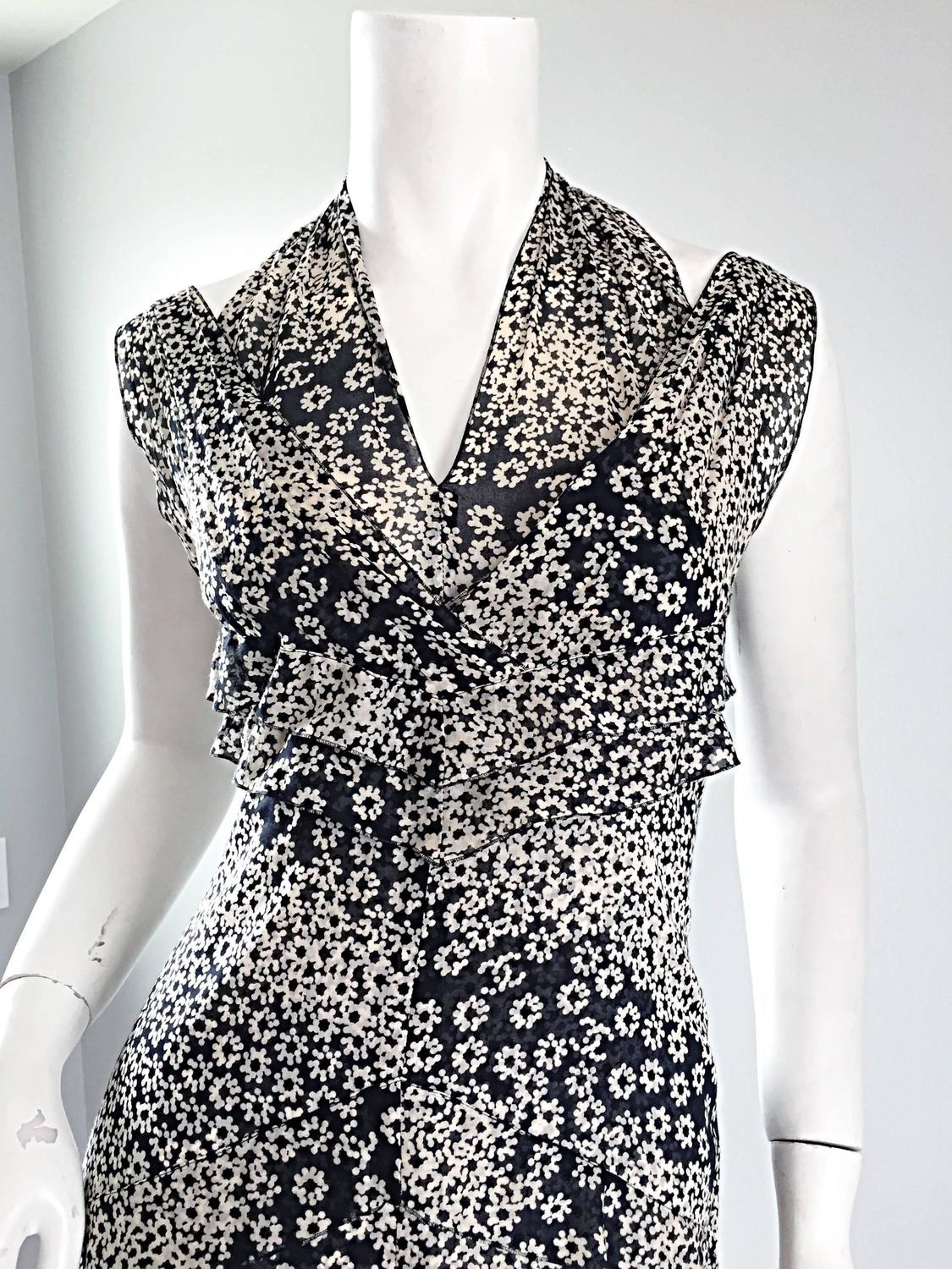 Chanel 03P Black and White Flower + Logo Print Cut - Out Cotton Halter ...