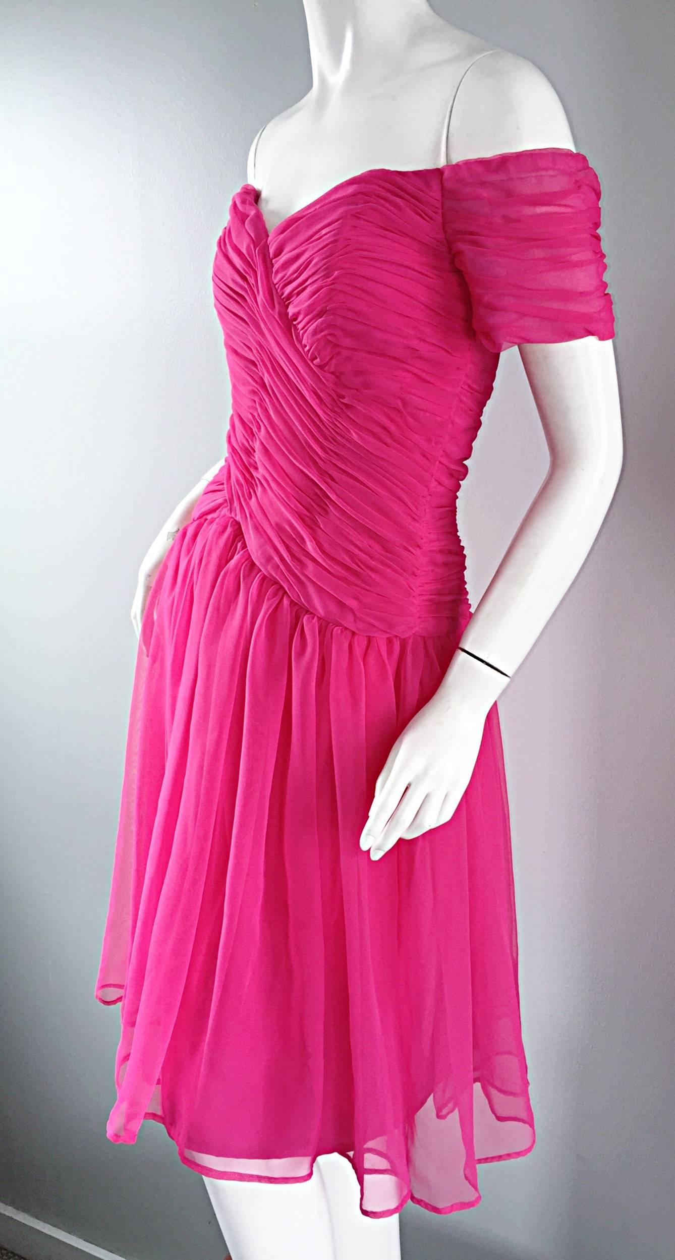 Victor Costa 80s Bergdorf Goodman Vintage Hot Pink Chiffon Off - Shoulder Dress In Excellent Condition For Sale In San Diego, CA