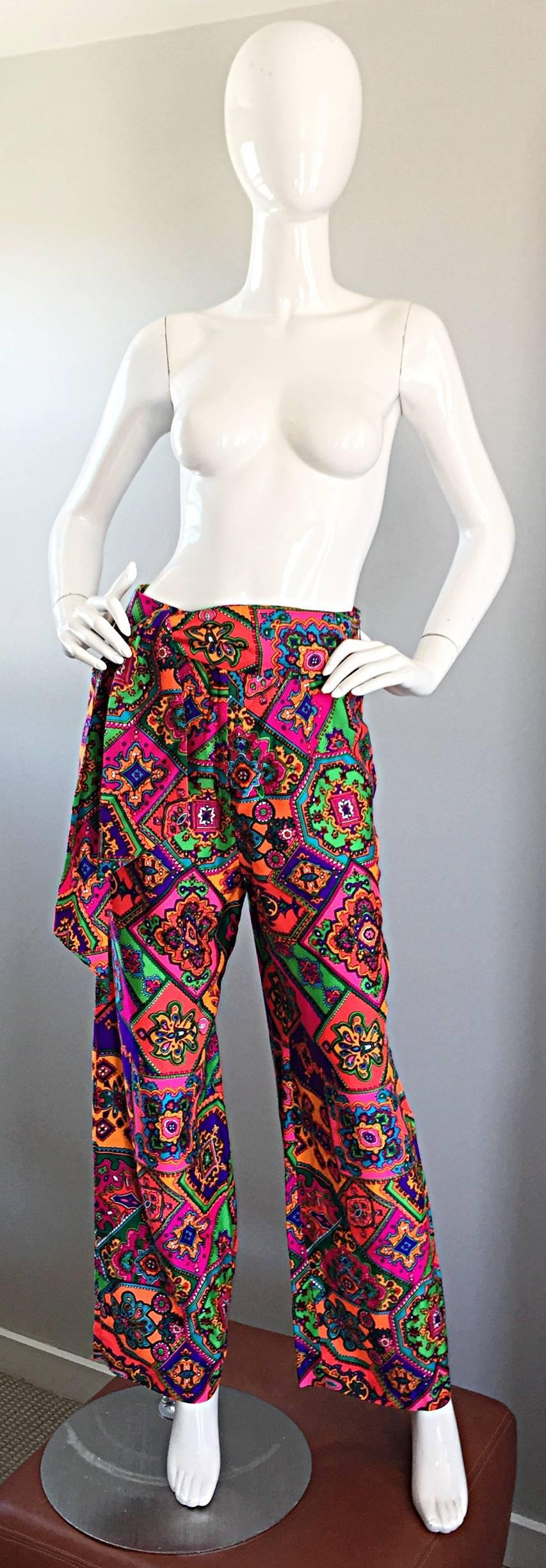 Amazing 1970s Alex Coleman Colorful Gegometric 70s Paisley Belted Wide Leg Pants For Sale 2