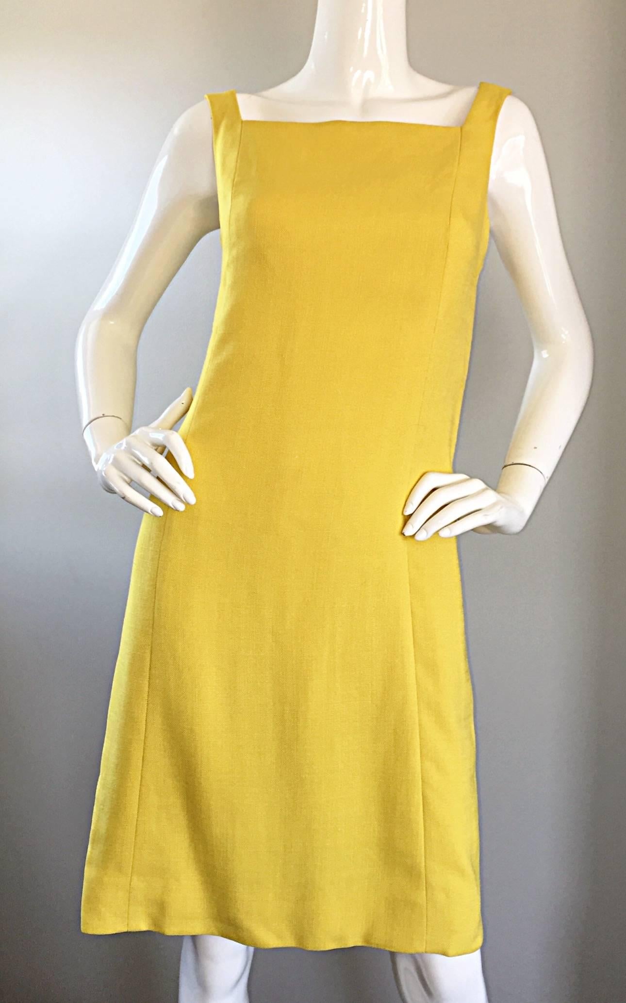 Women's 1960s Paul Stanley New York Canary Yellow Vintage Linen 60s A - Line Shift Dress