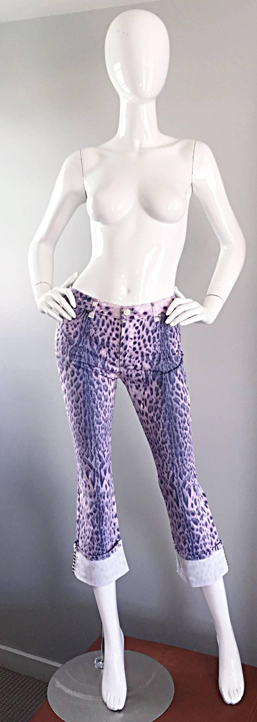 1990s / 90s vintage ROBERTO CAVALLI purple, white and gray/black leopard or cheetah print cropped flared trousers / capris / culottes! Stretch cotton hugs the body in all the right places. Flattering rise is not too low, yet not too high.Just right!