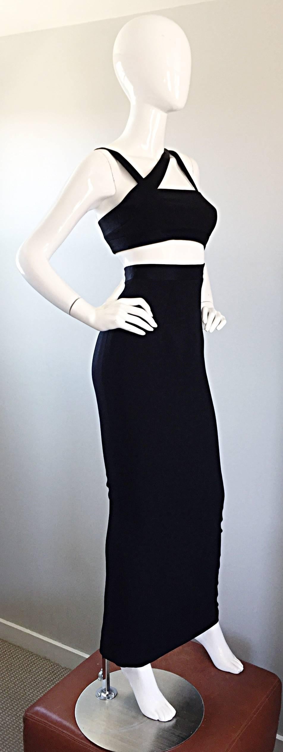 Vintage Lillie Rubin Sexy Black Cut - Out Bodycon 1990s 90s Sz 2 /4 Dres / Gown In Excellent Condition In San Diego, CA