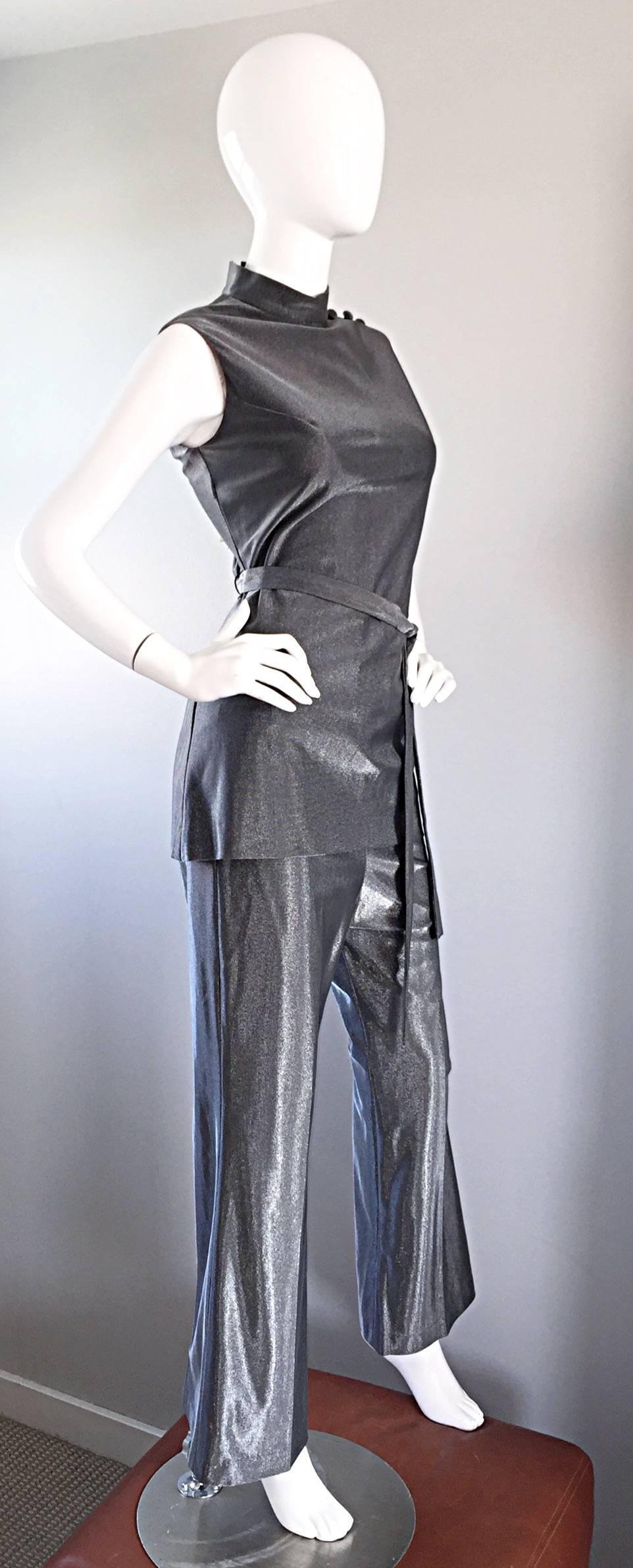 Vintage 1970s Gunmetal Silver Three Piece 70s Belted Tunic & Flared Leg Trousers In Excellent Condition In San Diego, CA