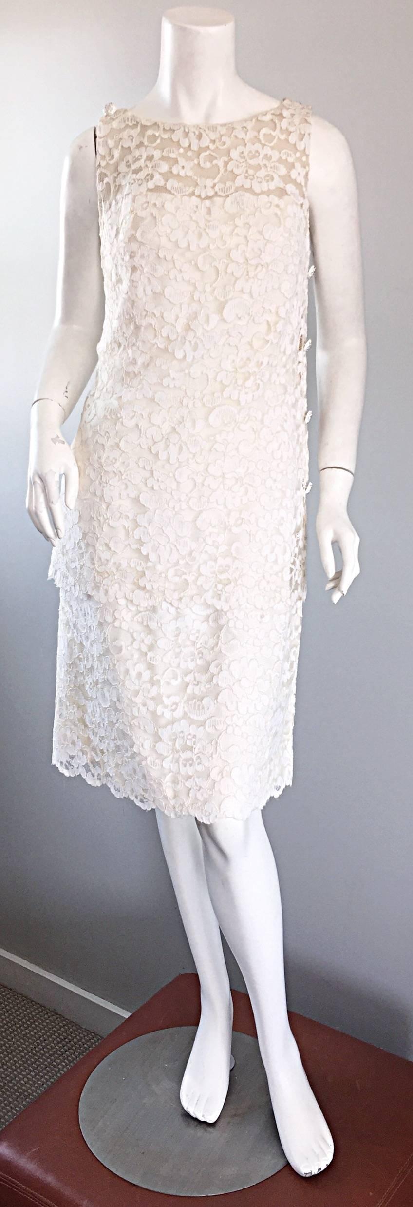 Lisa Howard Vintage White Lace 1960s 60s Rhinestone Buttons Tiered Shift Dress For Sale 2