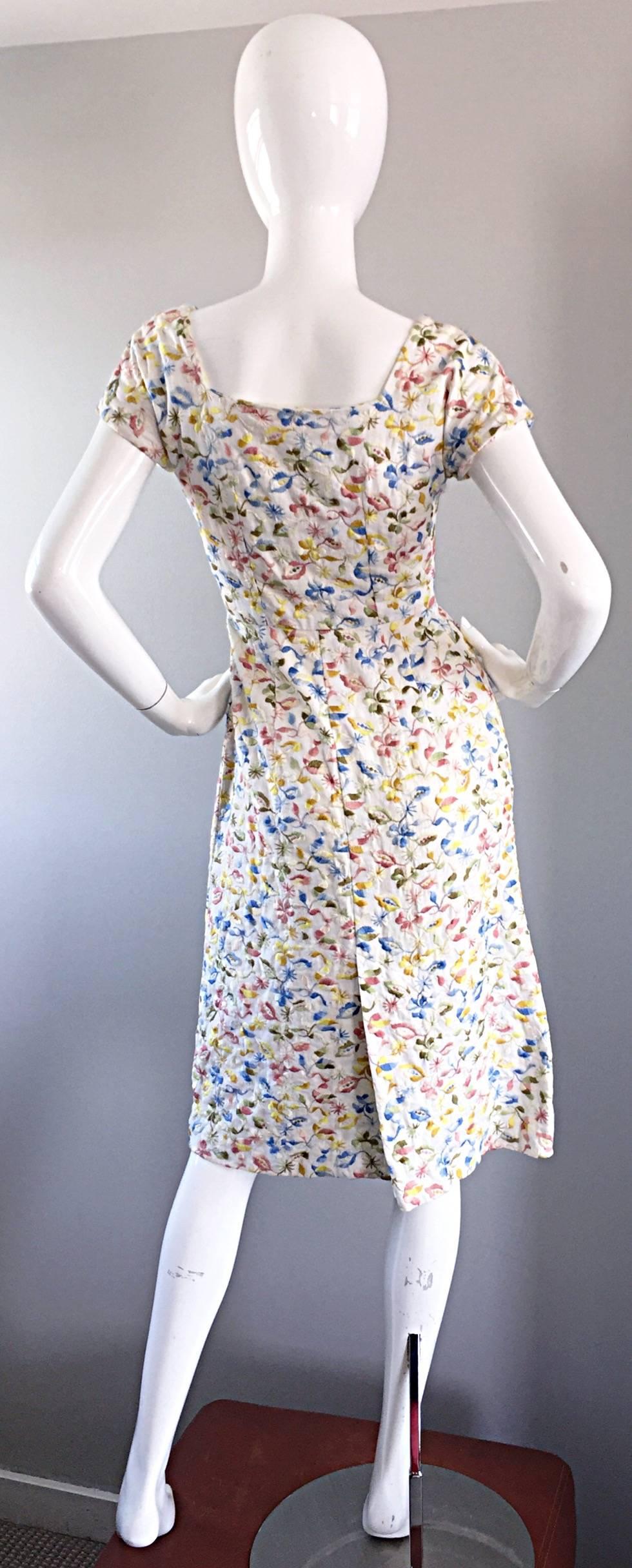 Women's Beautiful Late 1950s 50s White Cotton Embroidered Pastel Flowers Vintage Dress