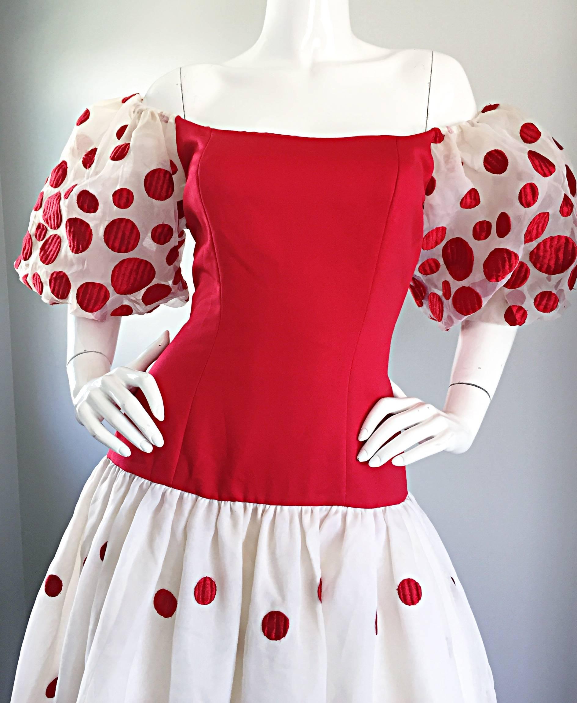 Victor Costa Vintage rot und weiß Polka Dot Ballon Ärmel Chiffon Kleid Größe 6 (Grau) im Angebot