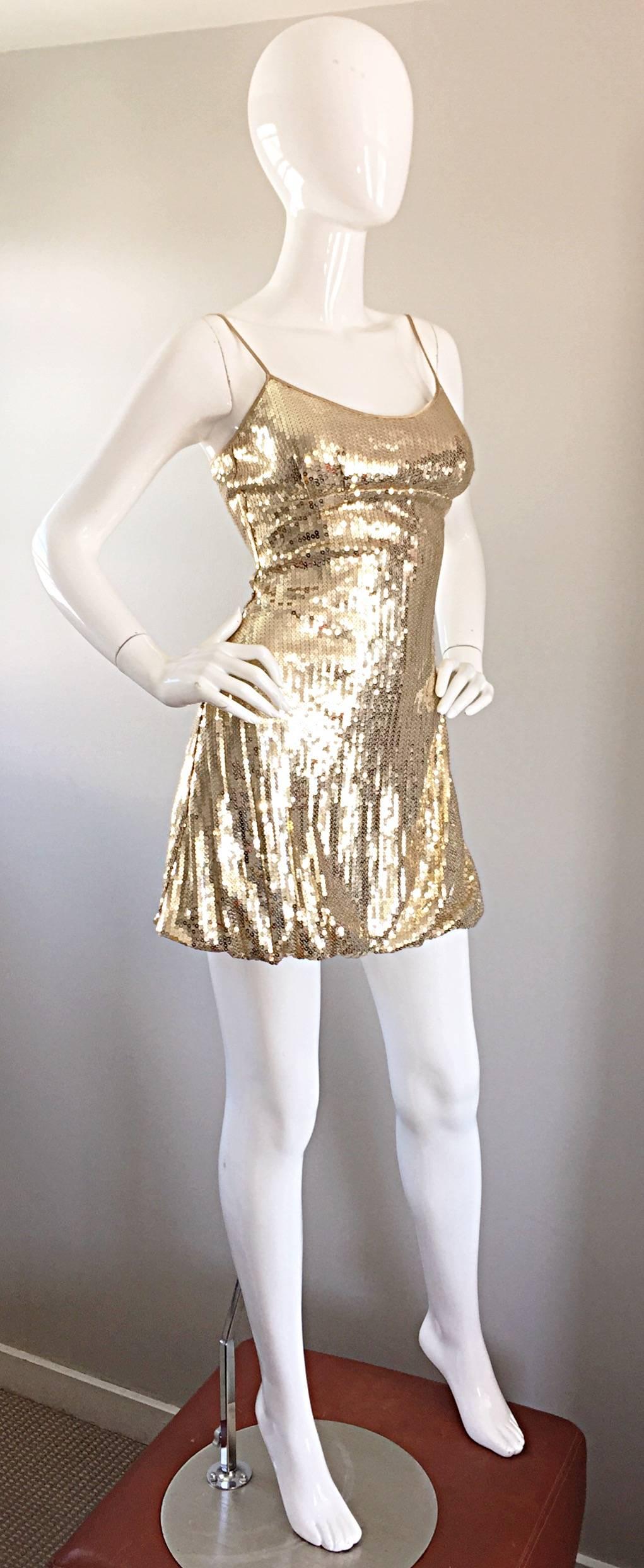 Sexy 1990s Vintage Gold Sequin 90s Mini Babydoll Dress Size XS - Small  In Excellent Condition In San Diego, CA