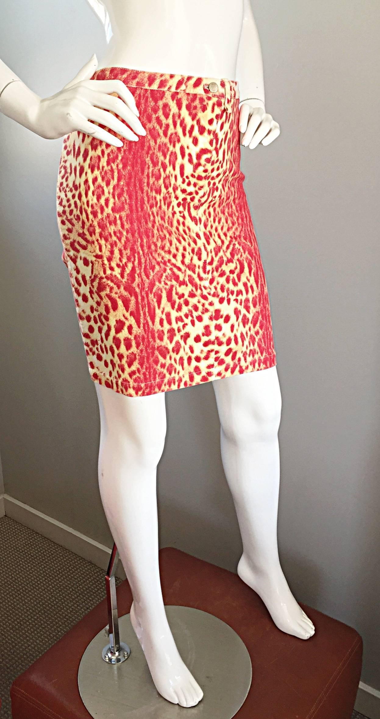 Vintage Roberto Cavalli Leopard Print 1990s Sexy Red + Yellow BodCon Denim Skirt For Sale 2