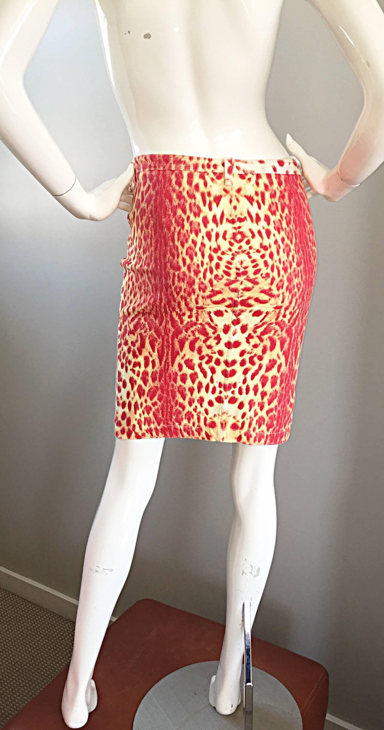 Vintage Roberto Cavalli Leopard Print 1990s Sexy Red + Yellow BodCon Denim Skirt For Sale 3