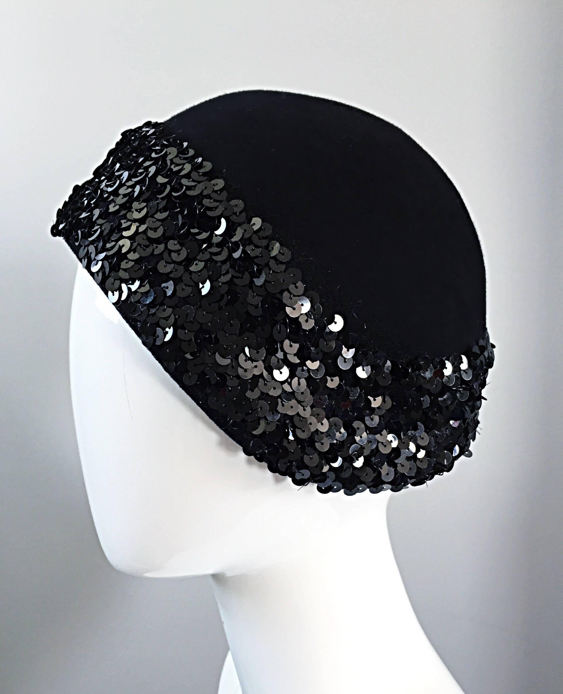 1960s Adolfo Black Sequin + Feather Vintage 60s does 20s Virgin Wool Cloche Hat  In Excellent Condition In San Diego, CA