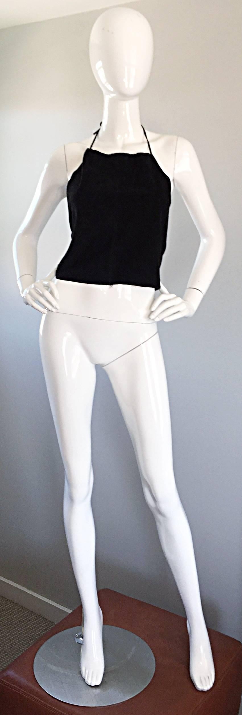 Gemma Kahng Vintage 1990er Schwarzes Cropped Neckholder-Top aus Wildleder 90er Jahre im Angebot 1