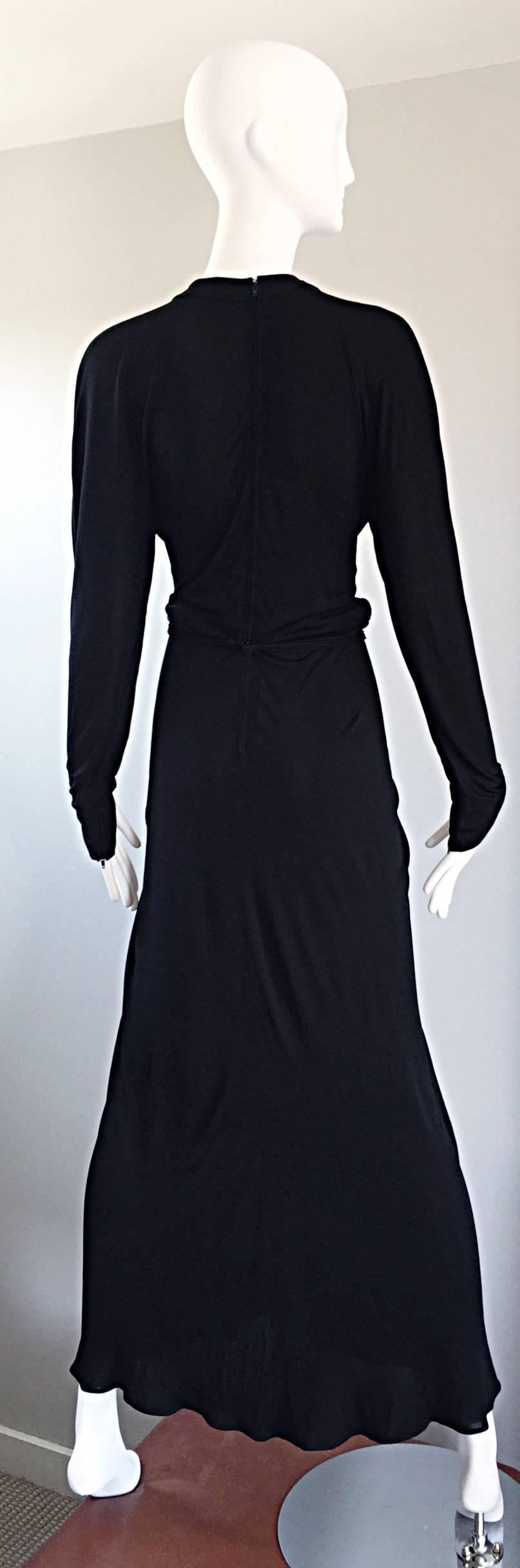 Nina Ricci Vintage 1970s Long Sleeve Jersey Grecian Inspired Black Disco Dress In Excellent Condition For Sale In San Diego, CA
