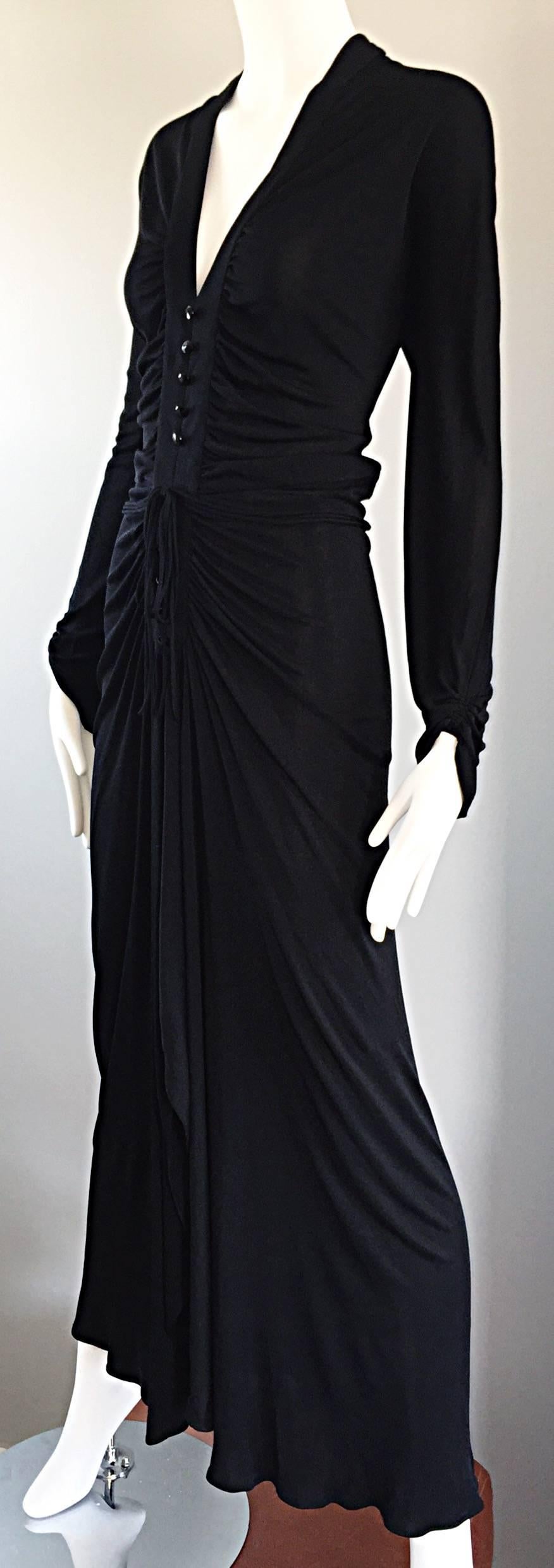 Nina Ricci Vintage 1970er Jahre langärmeliges griechisch inspiriertes schwarzes Discokleid aus Jersey Damen im Angebot