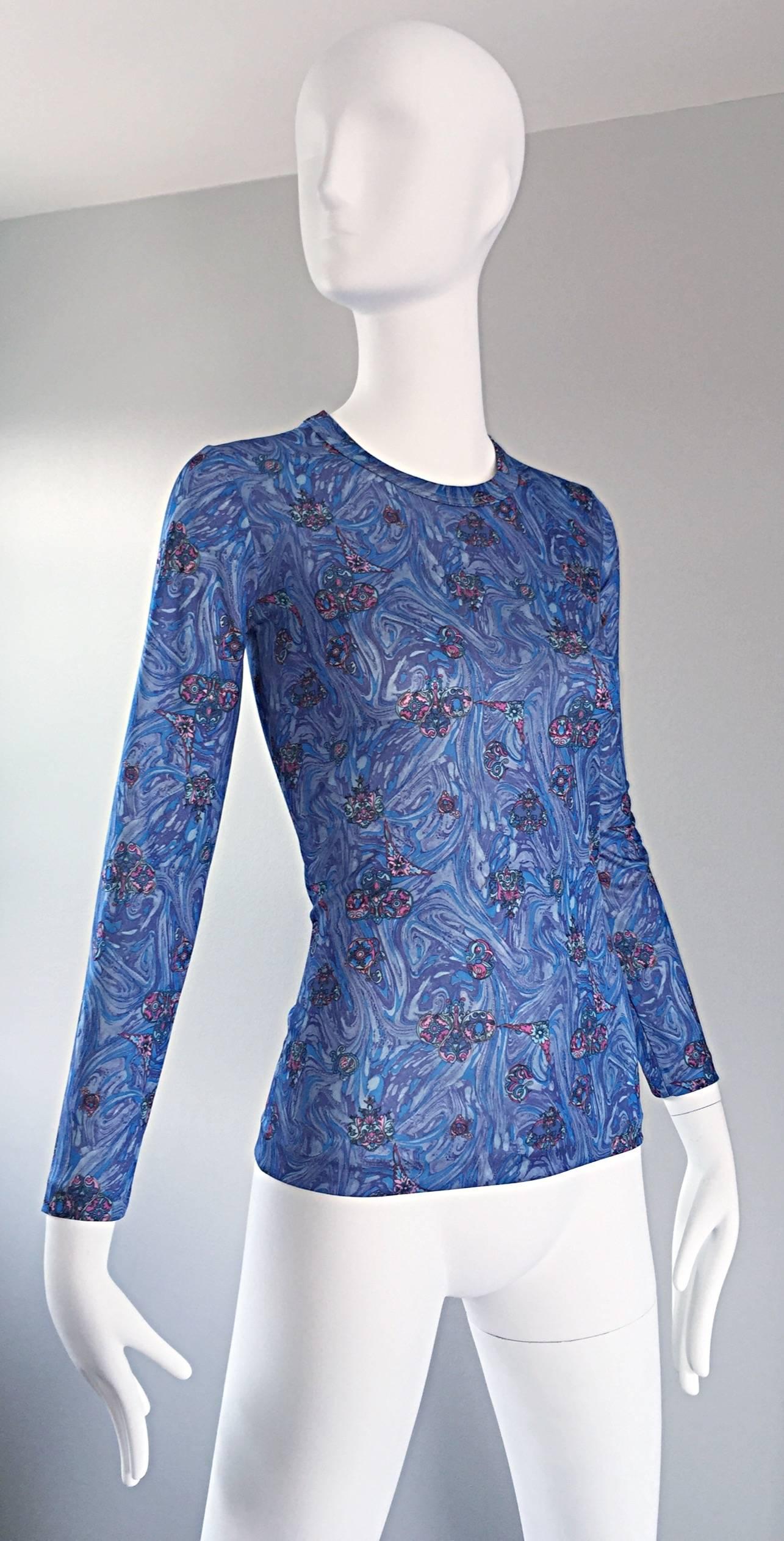 1970s Givenchy Vintage Fitted Jersey Blue Watercolor Swirls Blouse Top For Sale 1