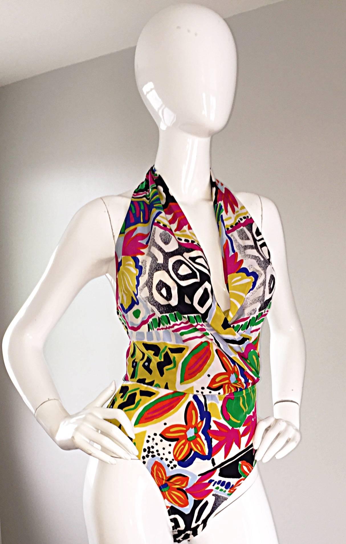 Beige Escada par Margaretha Ley - Body en soie vintage à imprimé abstrait tropical, années 1990 en vente