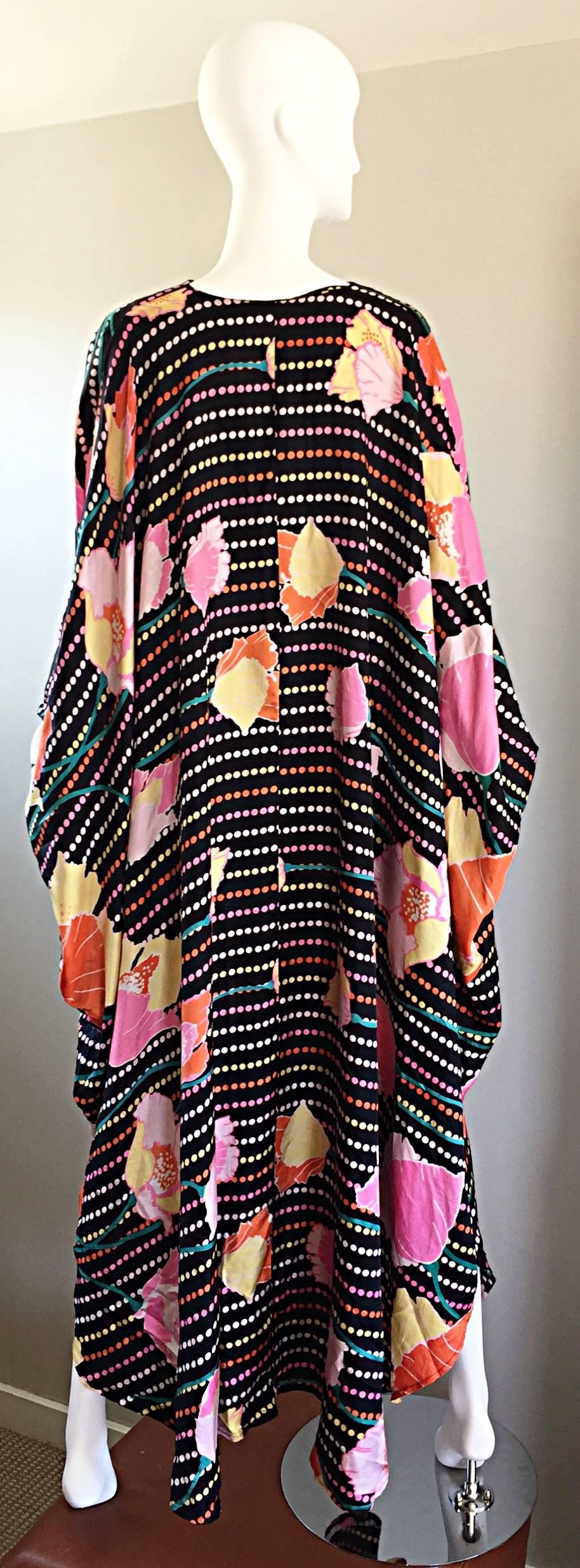 Amazing Vintage Lois Myers 1970s 70s Polka Dots and Flowers Caftan Maxi Dress 3