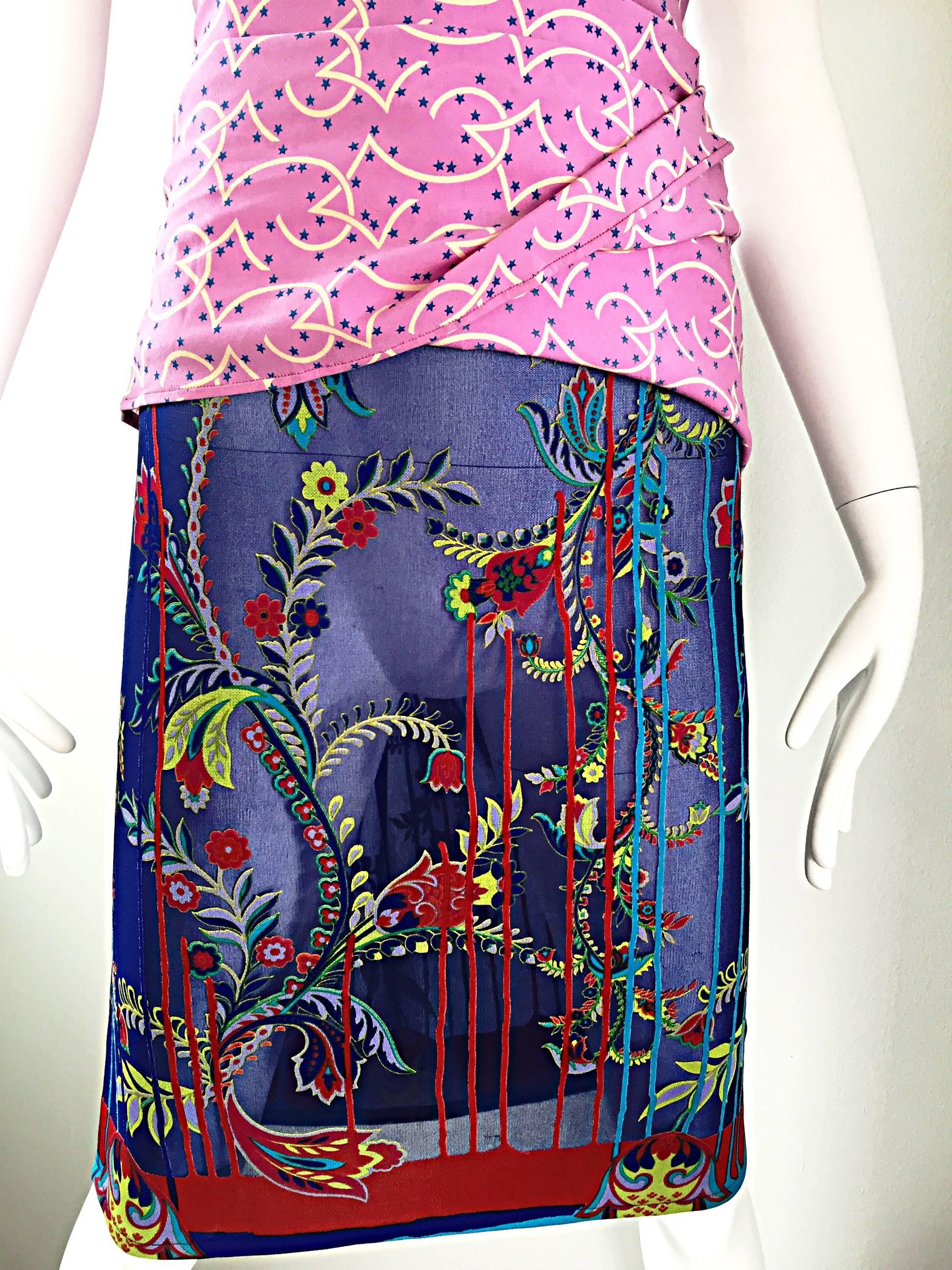Vintage Gianni Versace Couture 1990s One Shoulder Mixed Media Bodycon Star Dress In Excellent Condition In San Diego, CA