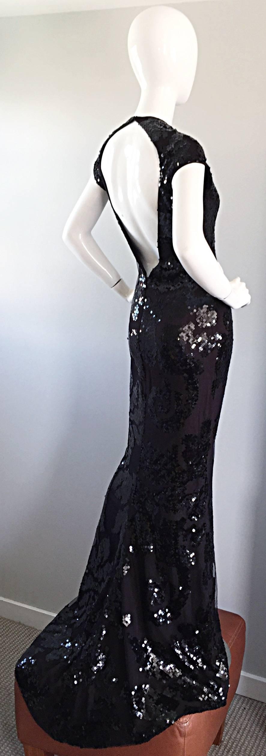 Halston NWT $12k Vintage Size 6 Open Back Black Silk Sequin Gown Dress In New Condition For Sale In San Diego, CA