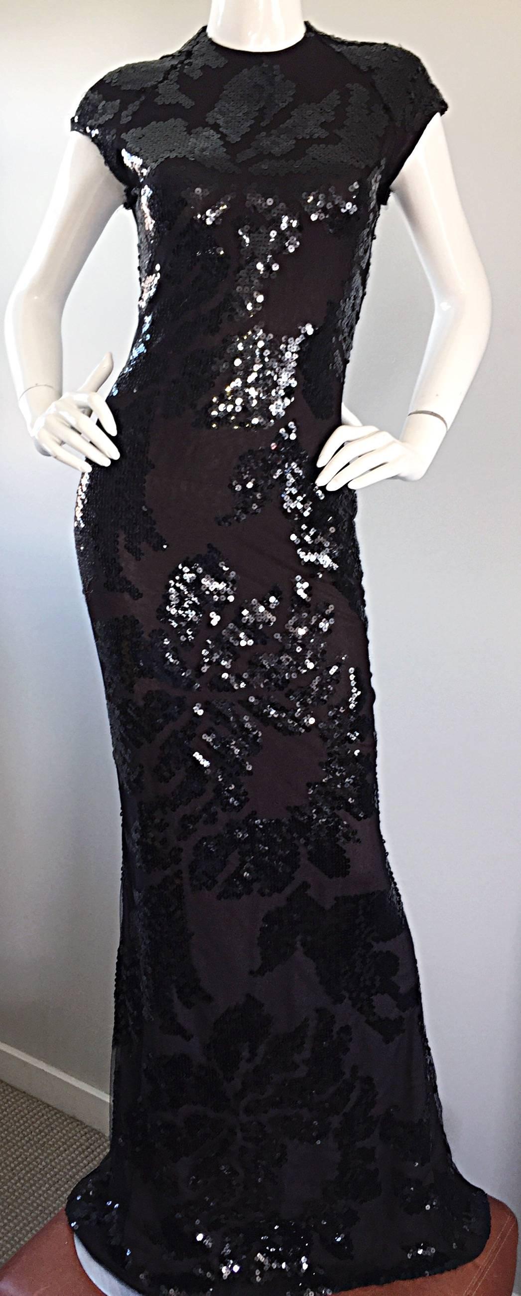 Women's Halston NWT $12k Vintage Size 6 Open Back Black Silk Sequin Gown Dress For Sale