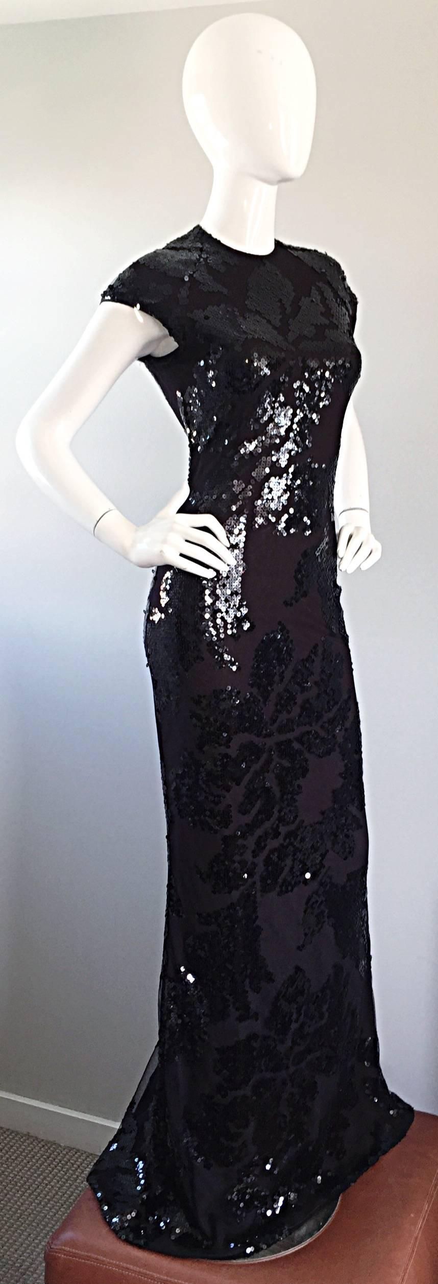 Halston NWT $12k Vintage Size 6 Open Back Black Silk Sequin Gown Dress For Sale 1