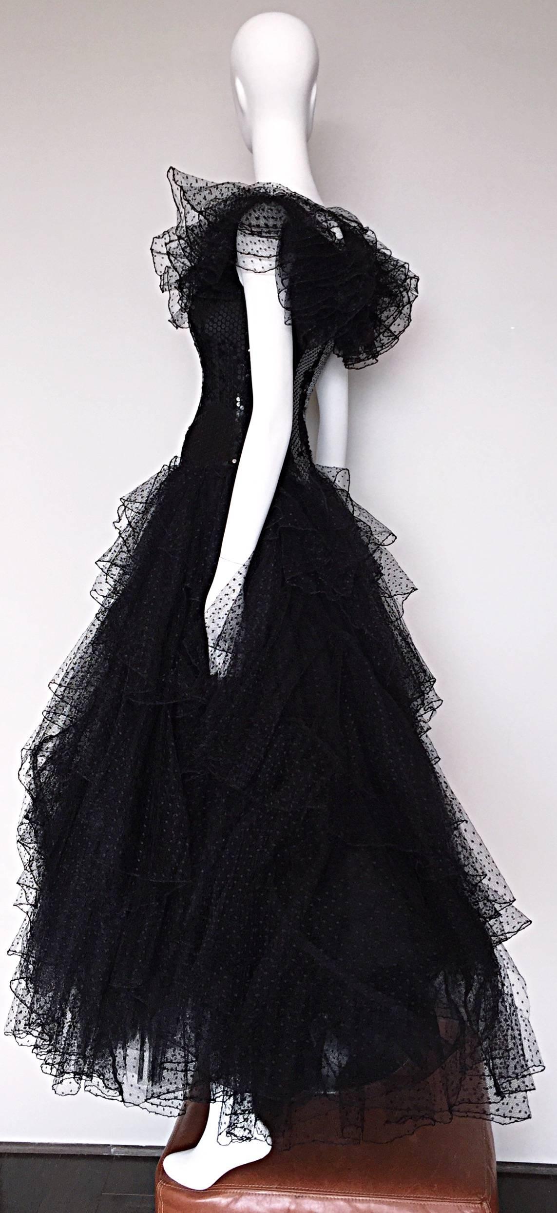 Increíble vestido de baile británico vintage David Fielden de los 80 de tul de seda negro y lentejuelas en Excelente estado para la venta en San Diego, CA