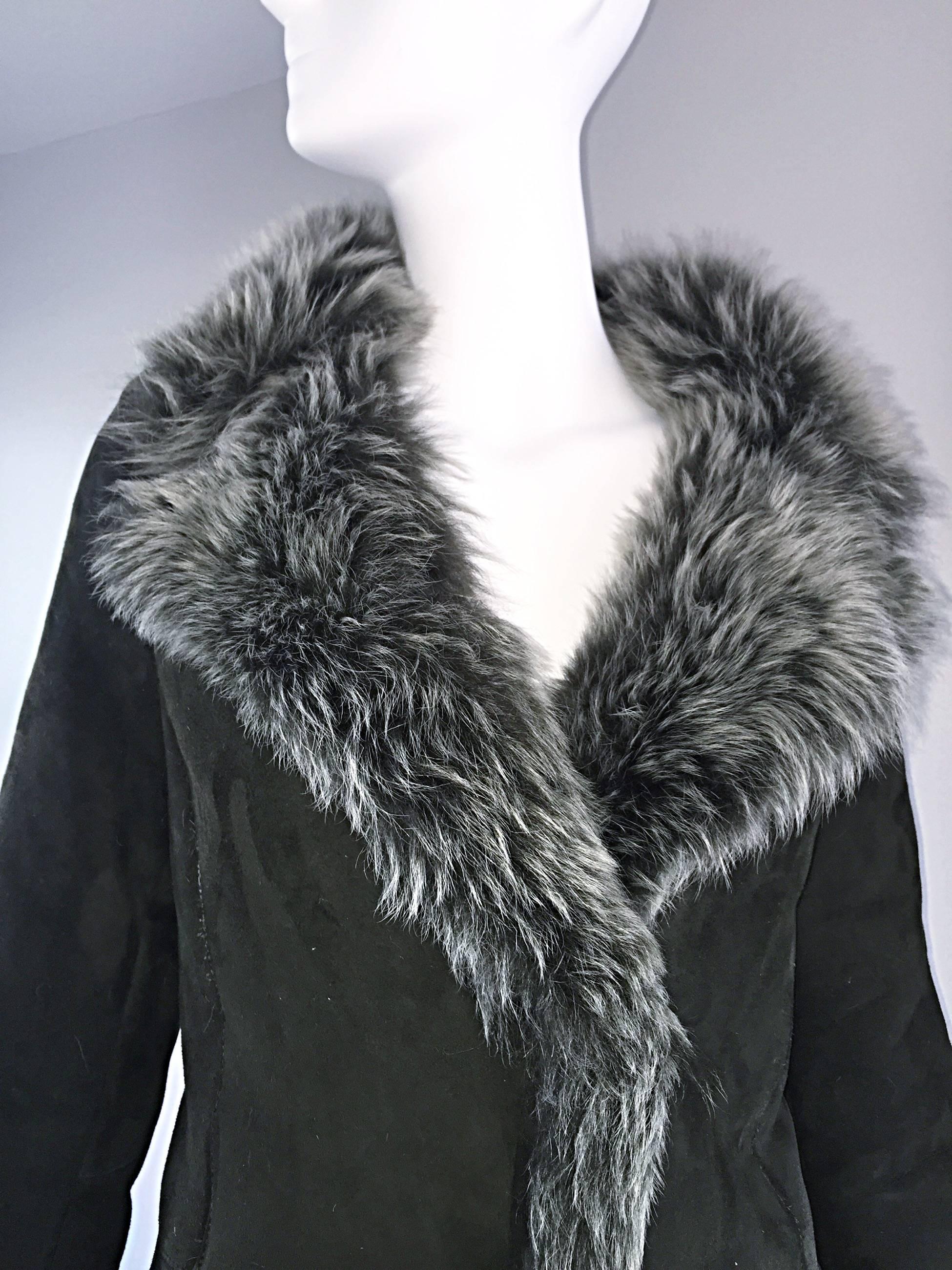 Manteau vintage italien chasseur forêt vert cuir d'agneau, peau de mouton et fourrure Pour femmes en vente