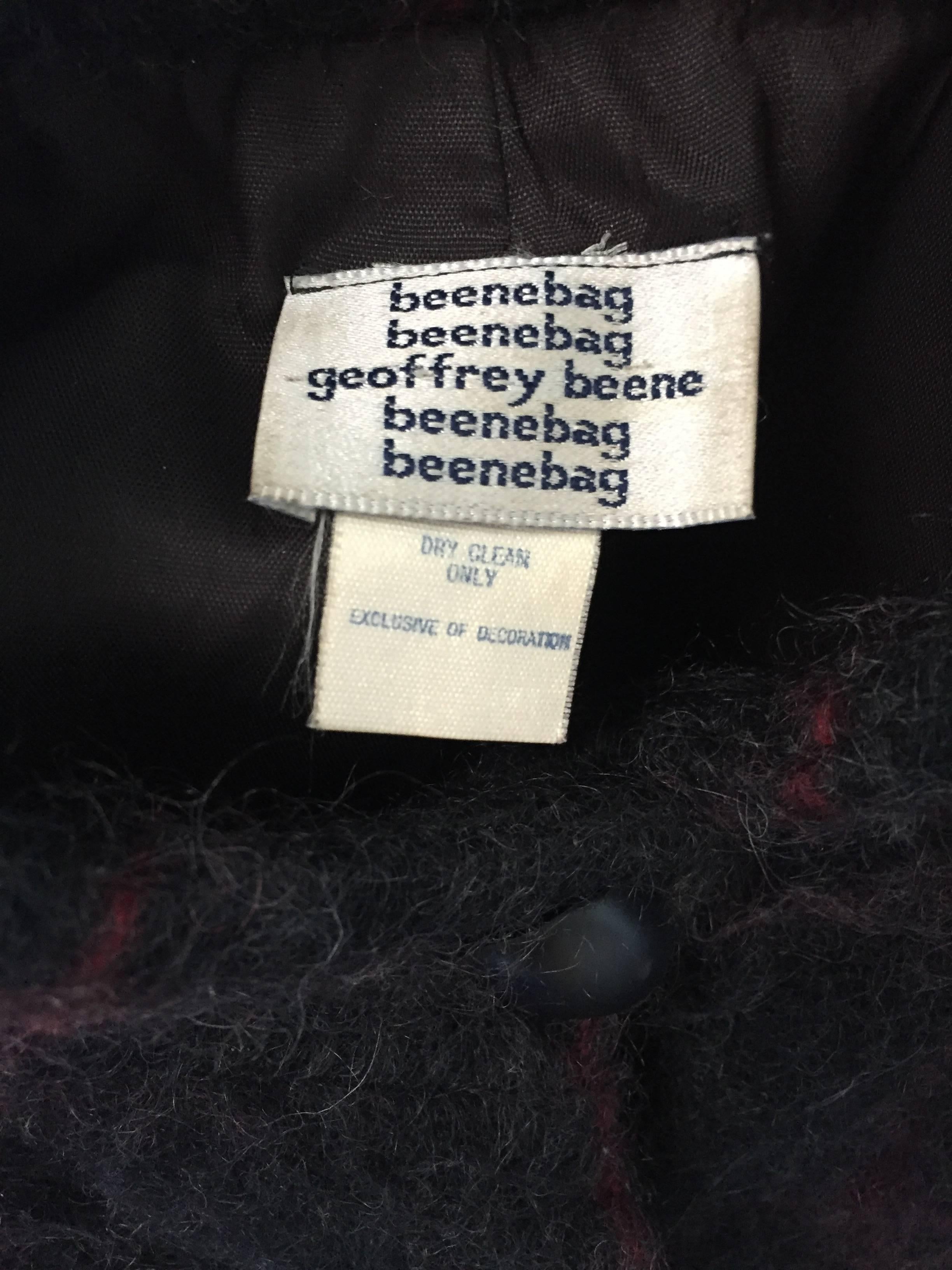 Vintage Geoffrey Beene Beene Bag Grey + Red Plaid Mohair Wool Swing Jacket Coat For Sale 2