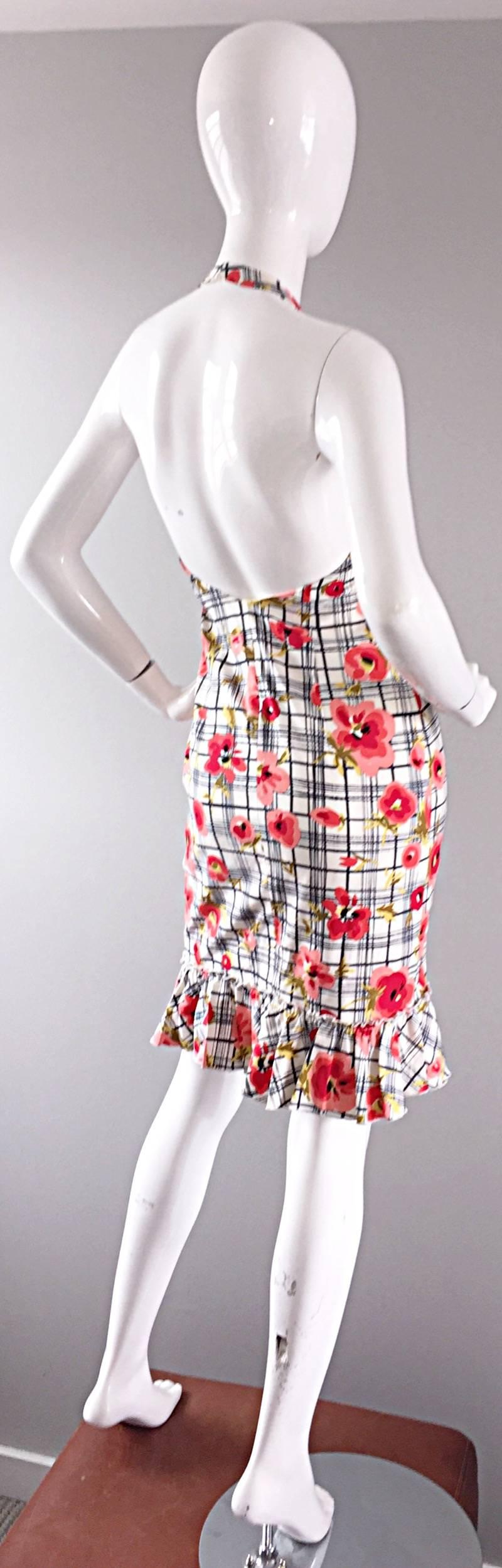Beige Vintage Moschino Cheap & Chic Size 4 1990s 3 D Plaid Flowers 90s Bodycon Dress  For Sale