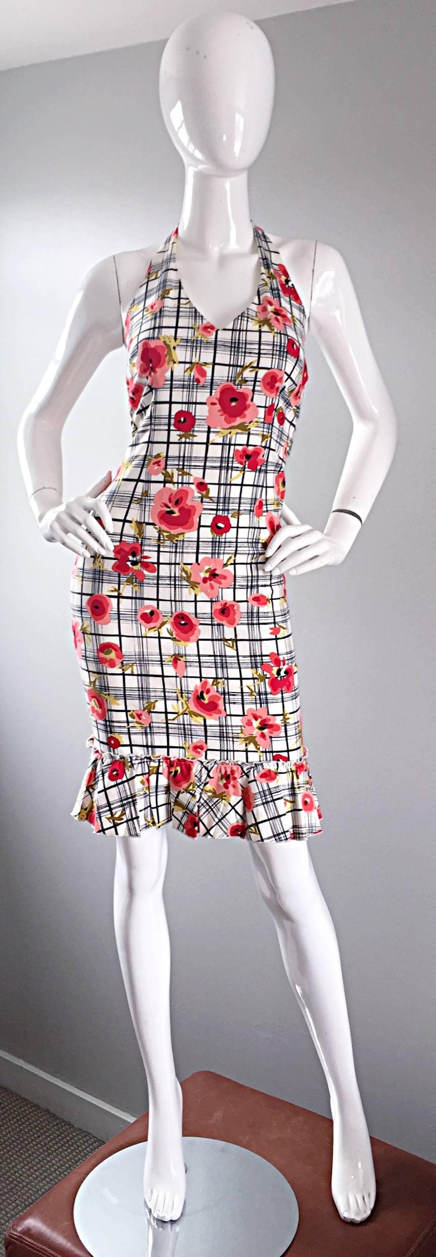 Vintage Moschino Cheap & Chic Size 4 1990s 3 D Plaid Flowers 90s Bodycon Dress  For Sale 1