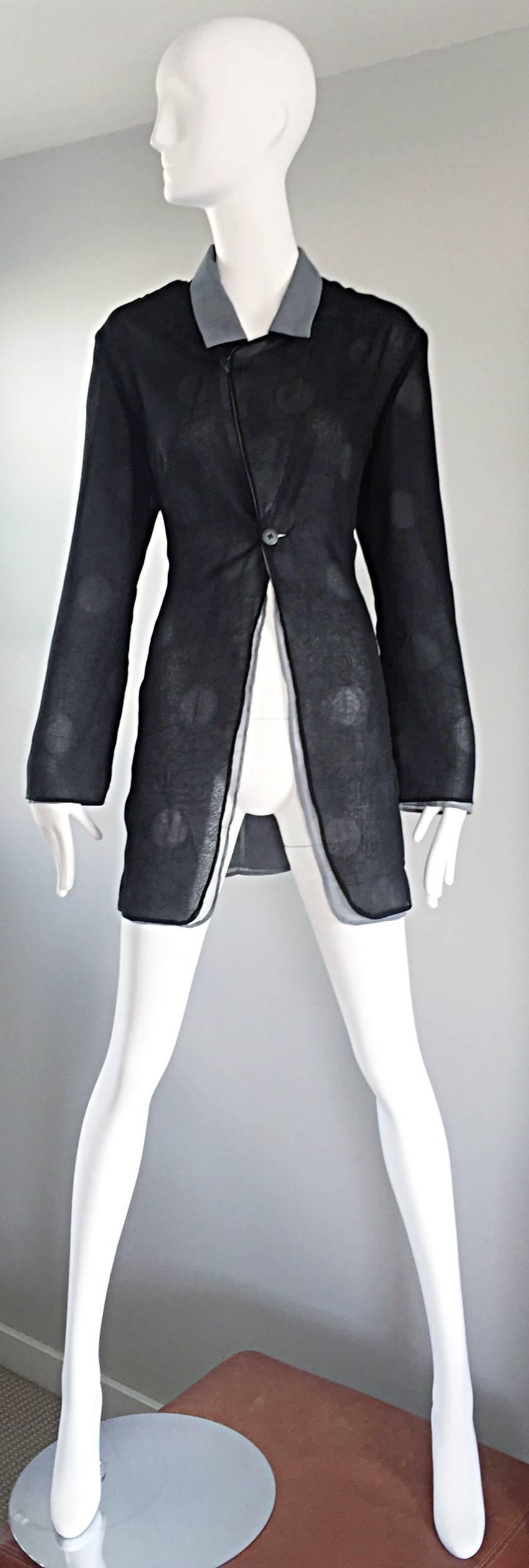 Vintage Matsuda Avantgarde-Jacke aus schwarzem und grauem Chiffon mit Tupfen aus den 90ern  im Zustand „Hervorragend“ im Angebot in San Diego, CA
