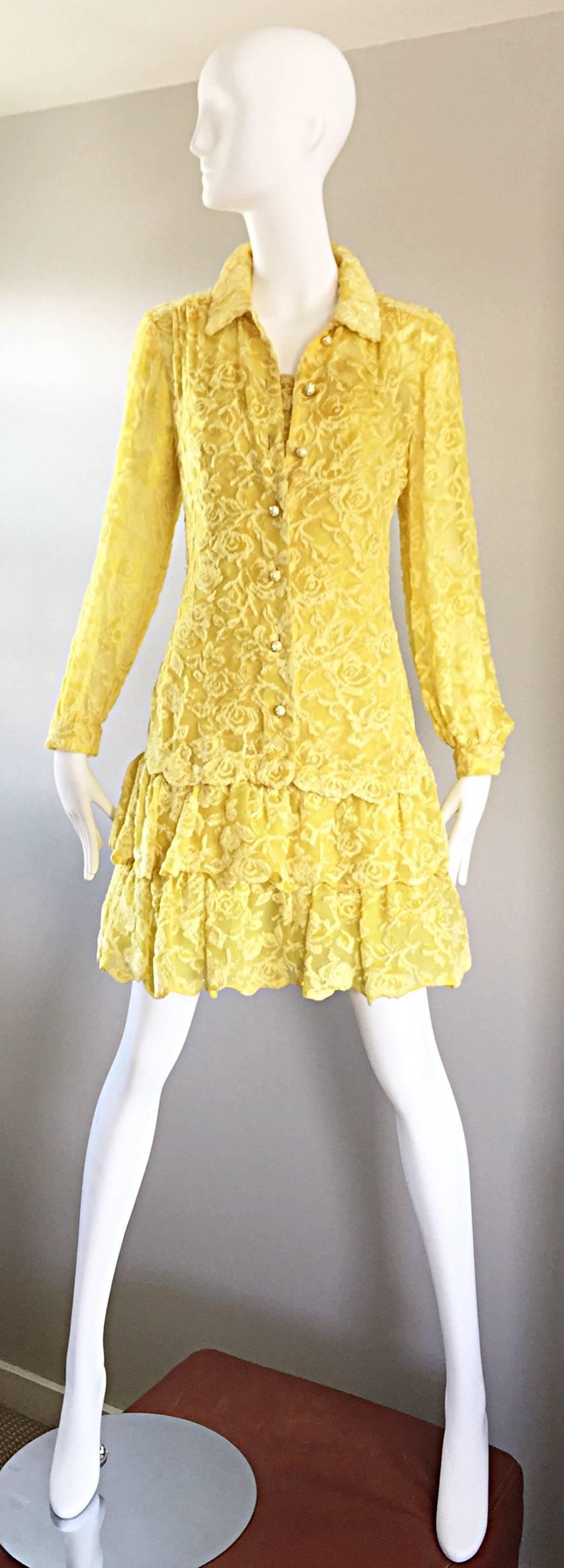 James Galanos Vintage Kanariengelbes Kleid und Bluse aus Seide und Samt mit Ausschnitt  Damen im Angebot