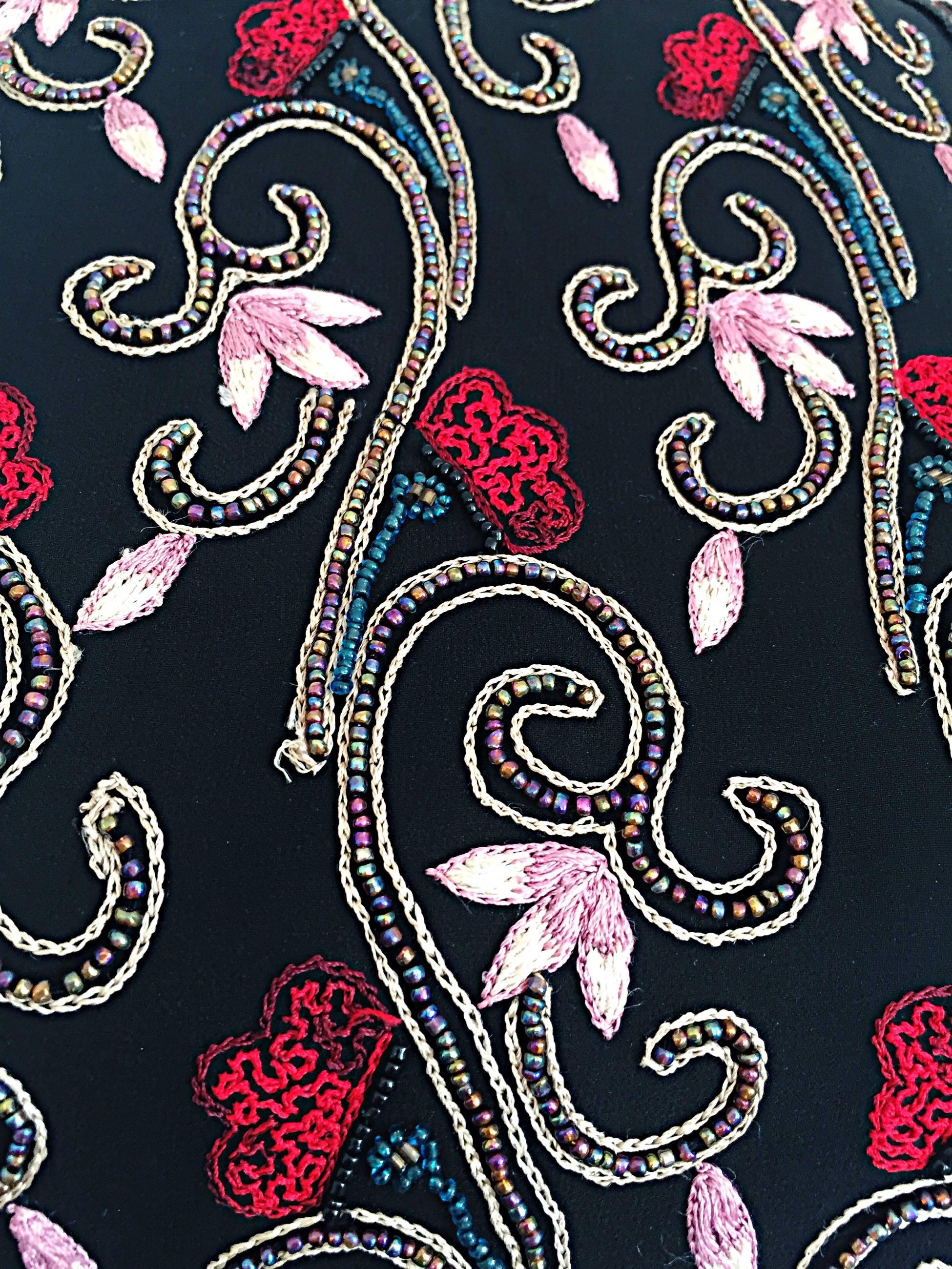 Black Beautiful Vintage 1990s Beaded Pink + Red Regal Iridescent Sleeveless Blouse Top For Sale