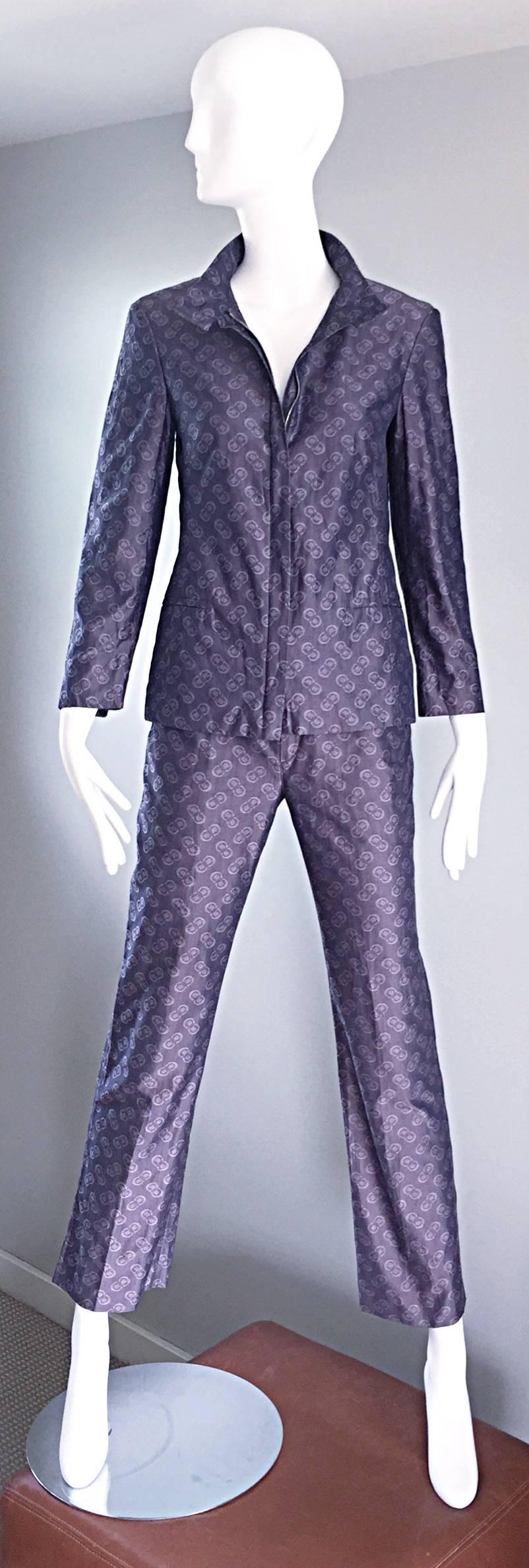 Vintage Nino Cerruti 1881 Indigo Sz 4 Blue Pajama Style 1990s 90s Logo Pant Suit In Excellent Condition For Sale In San Diego, CA