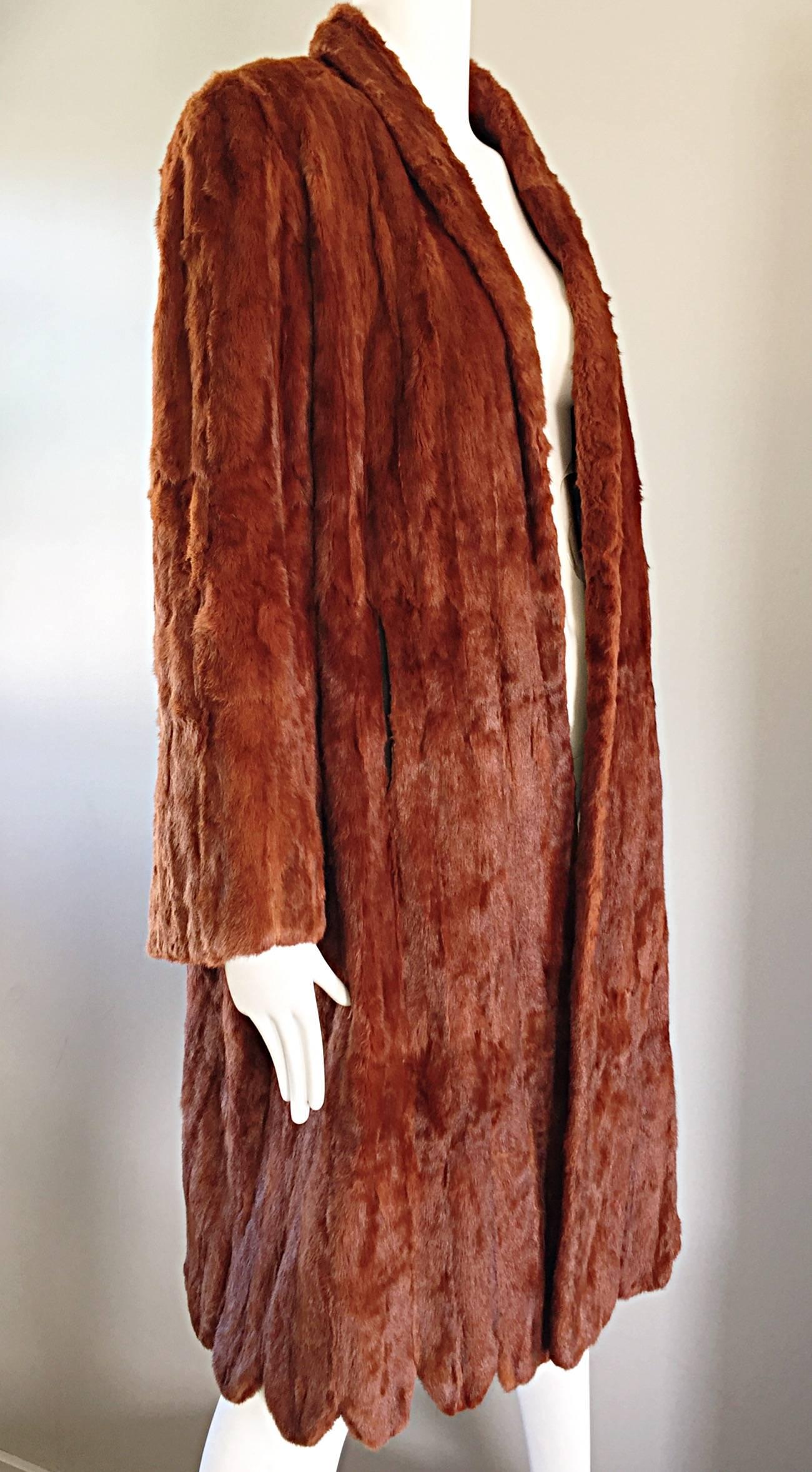 Rare 1940s Ermine Summer Fur Luxurious Honey Brown Jacket Coat Scalloped Edges For Sale 4