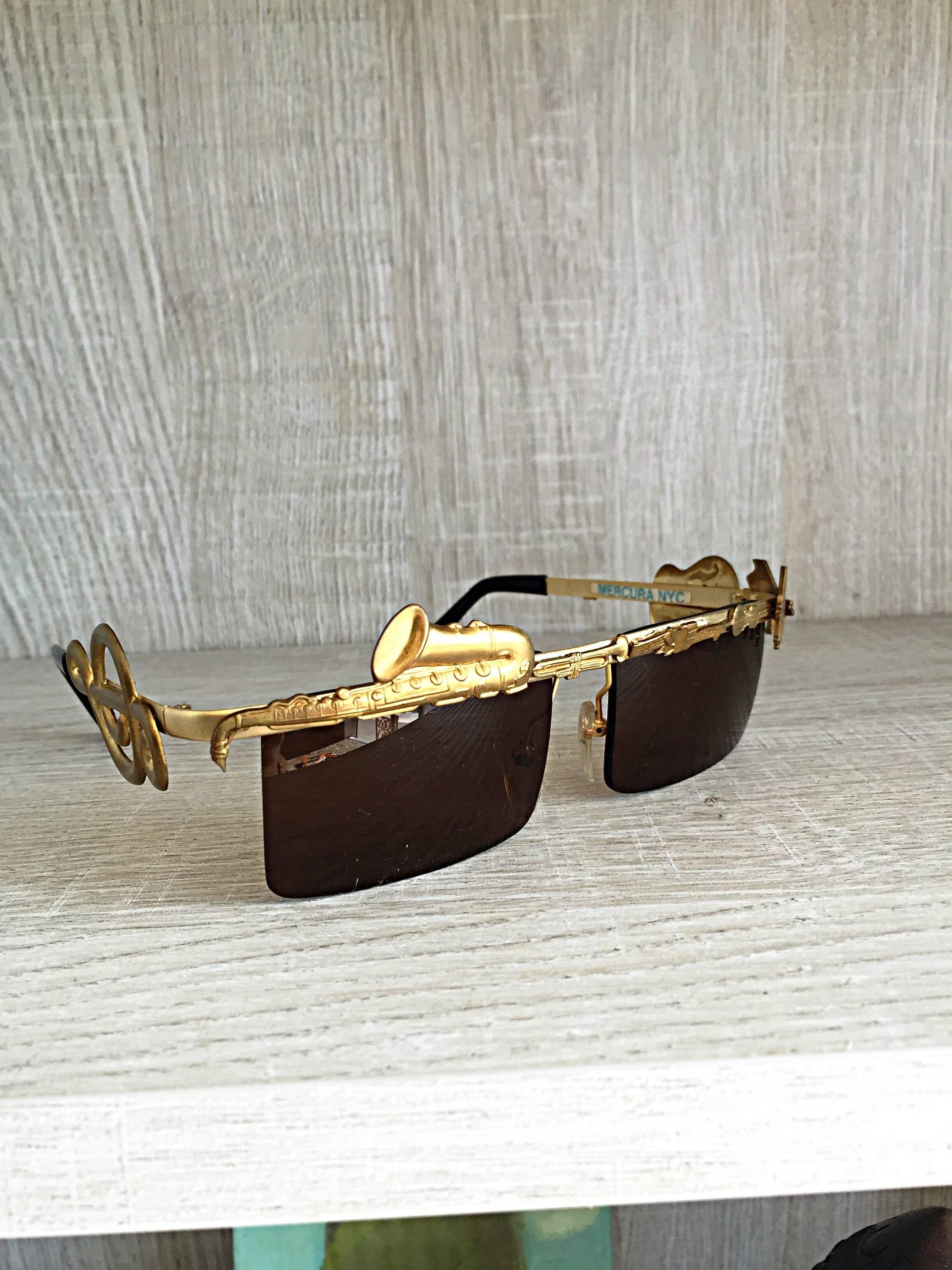 Black Rare Vintage Mercura Novelty ' Pianos + Horns + Music Notes ' Unisex Sunglasses