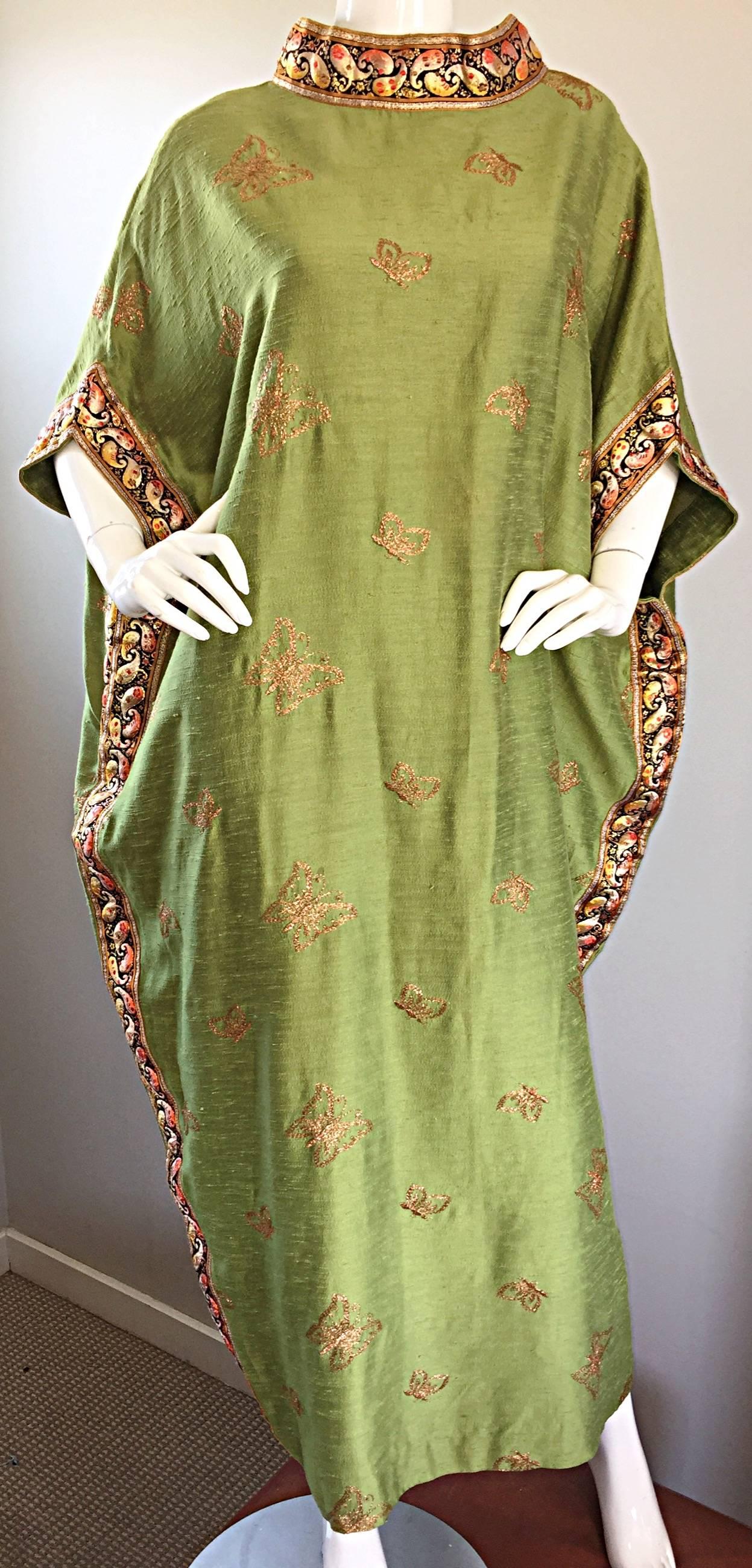 Bergdorf Goodman 1960s Chartreuse Green Butterfly Silk Shantung Vintage Caftan In Excellent Condition In San Diego, CA