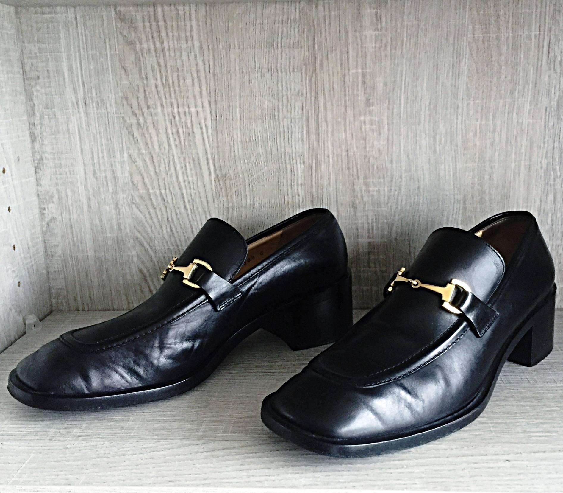 Tom Ford For Gucci 1990s 90s Black Horsebit Stacked Heel Sz 38.5 Classic Loafers In Excellent Condition In San Diego, CA