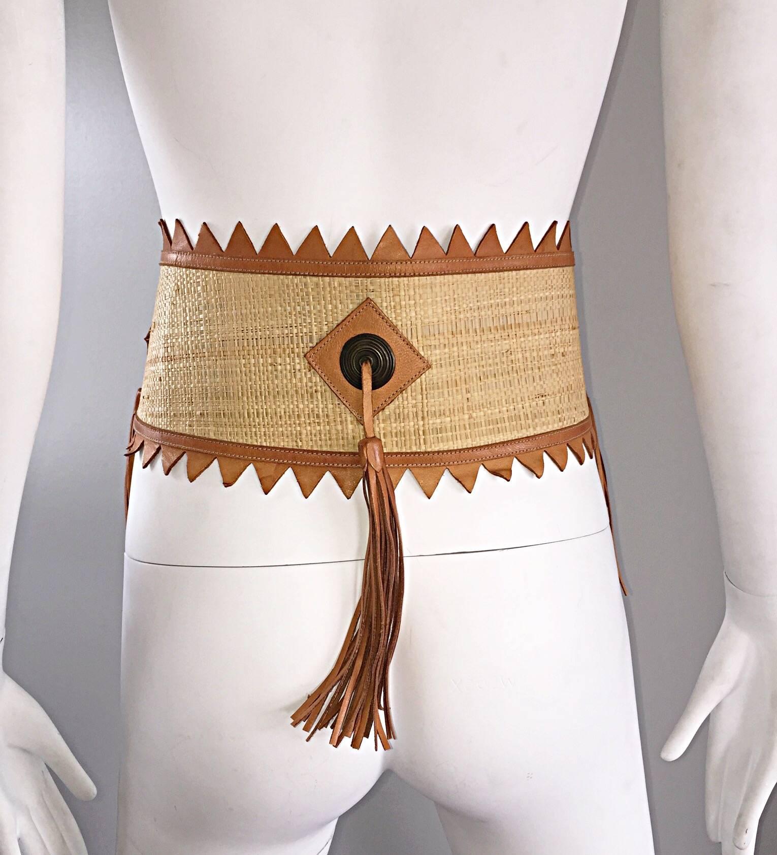 Brown Chic 1970s Tan Saddle Leather and Straw 70s Boho Belt w/ Leather Fringe Tassels 