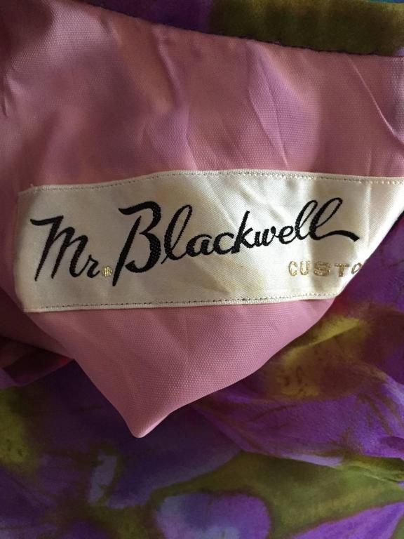 Plus Size Vintage Mr. Blackwell Gorgeous 1970s Size 22 Chiffon Maxi Dress Gown For Sale 5