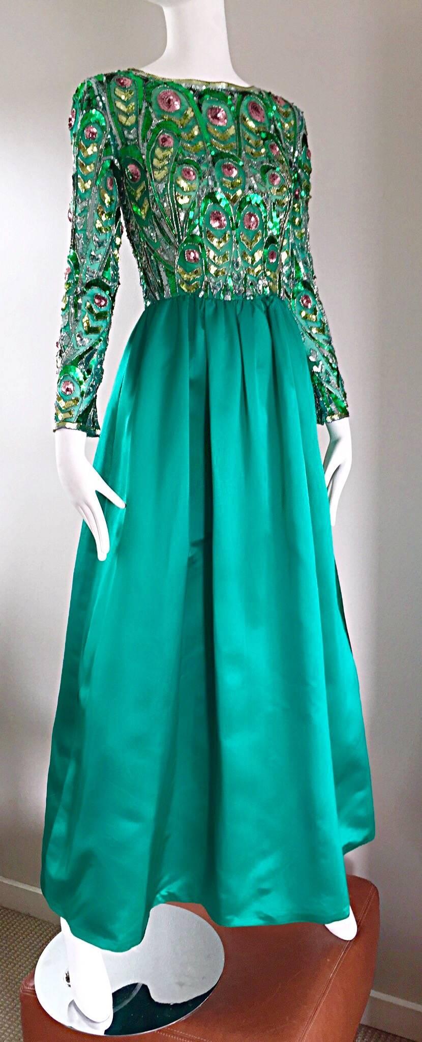 Women's Victoria Royal 1960s Kelly Green Silk Satin Sequined + Beaded Vintage Gown Dress For Sale