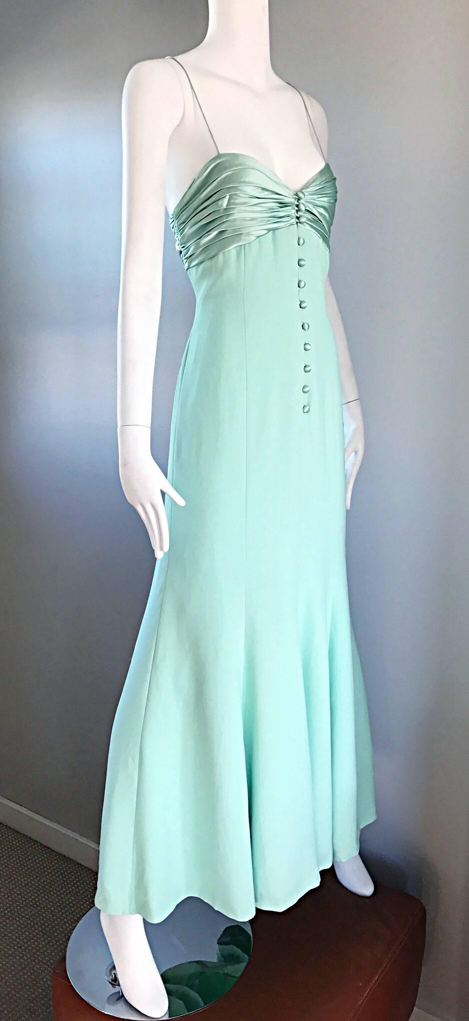 Women's 1990s Valentino Vintage Light Mint Green 90s Beautiful Crepe + Silk Gown / Dress