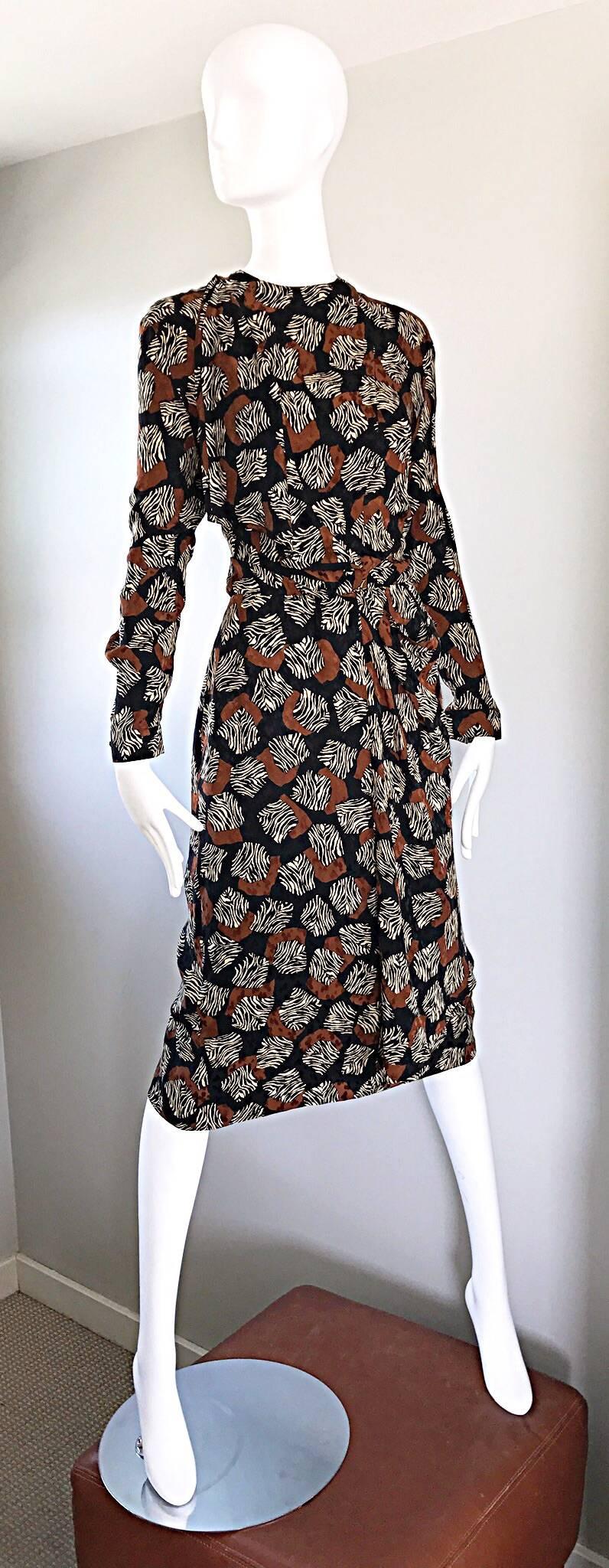Women's Chic Vintage Escada by Margaretha Ley 1990s Brown Black Zebra Print Silk Dress  For Sale