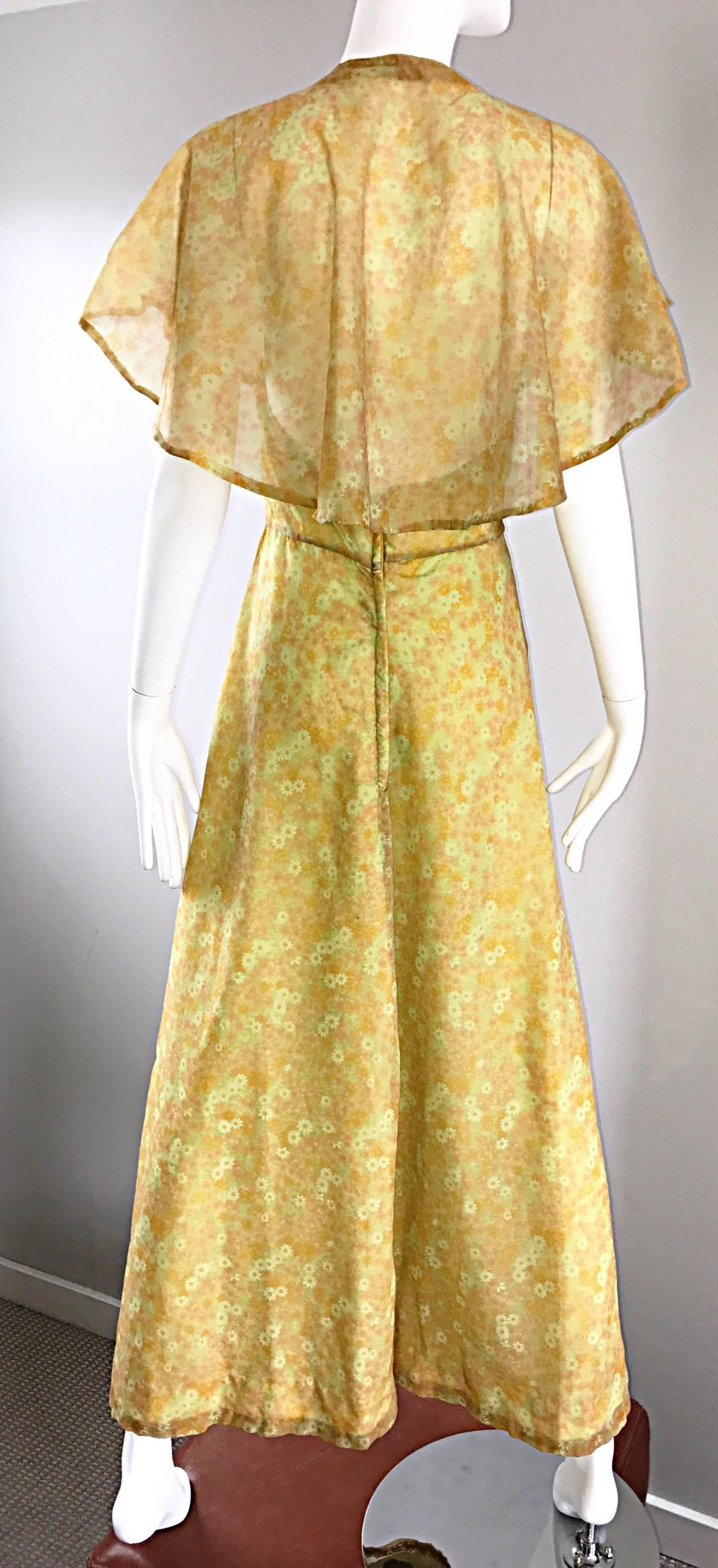 Women's 1970s Boho Chic Yellow + Chartreuse Green Daisy Flower Print Chiffon Maxi Dress For Sale