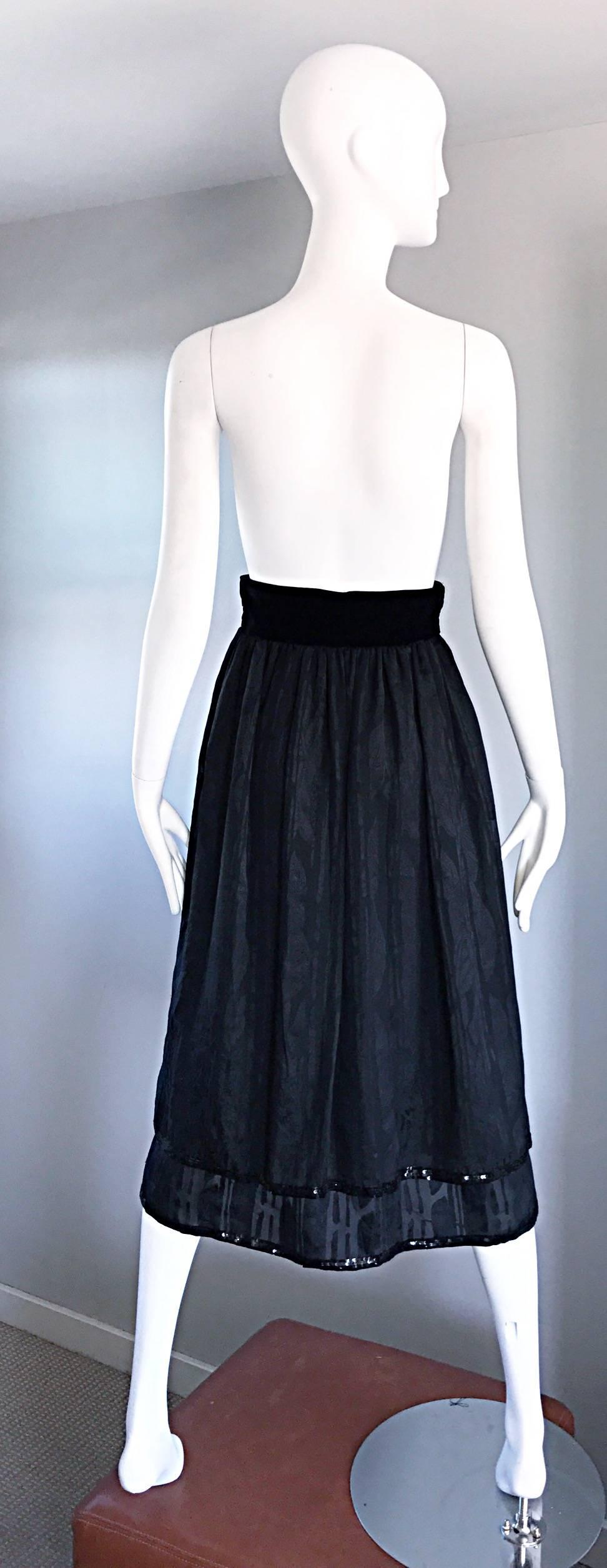 Valentino Beautiful Vintage Black Silk Chiffon ' Leaf ' Motif Sequin Skirt  For Sale 1